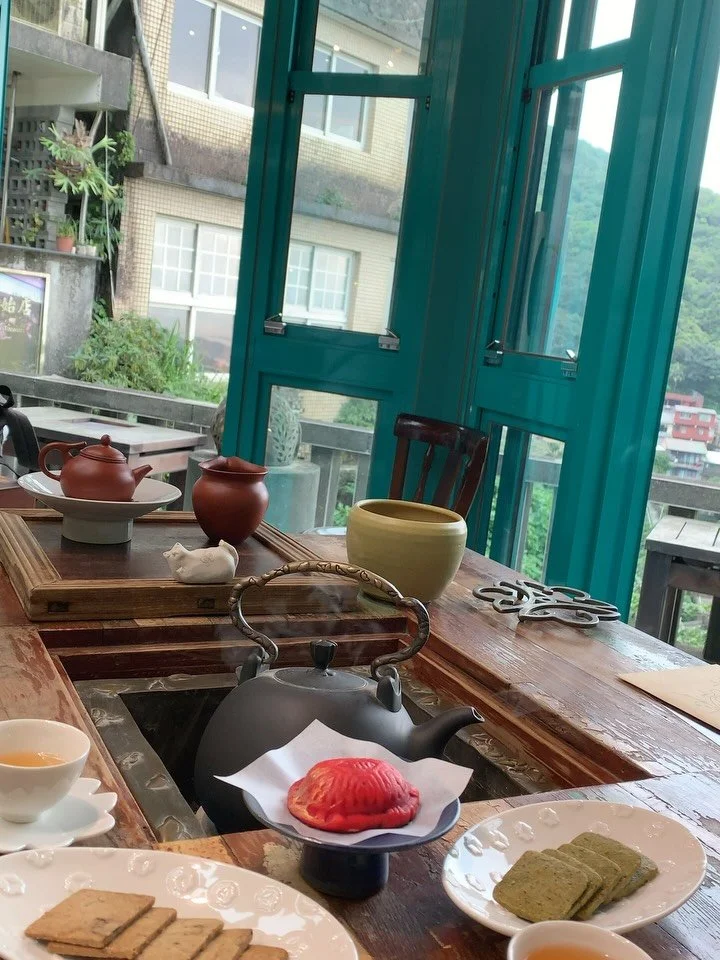 Taiwan 🇹🇼 A return to roots

After landing home from my honeymoon in Taiwan to reconnect with my Asian roots, I&rsquo;ve been drawn to immerse myself in Gong Fu Cha 💗 drinking tea as my ancestors had.

Memories of my grandpa 👴 flood when we&rsquo