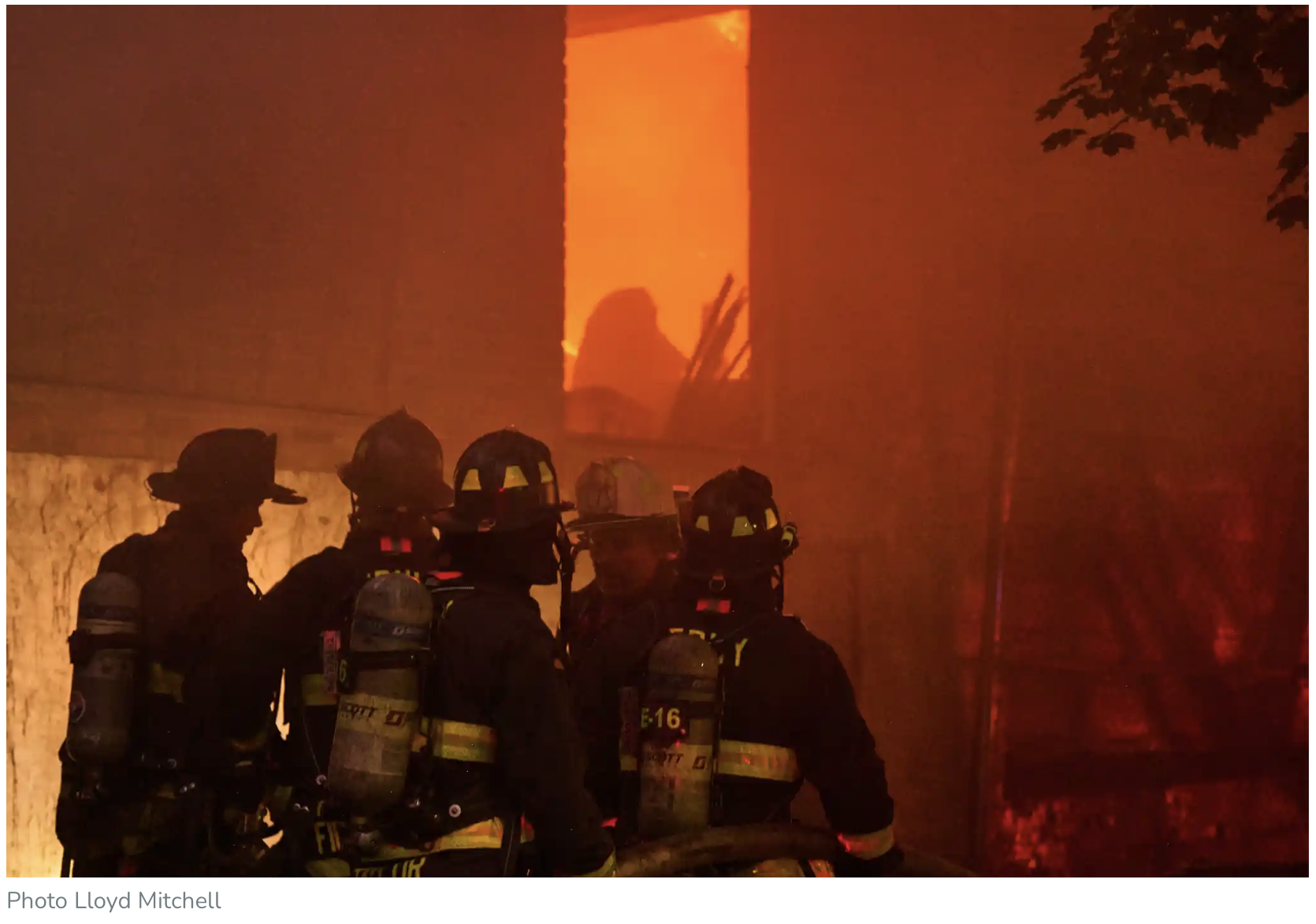 Op-ed: NYC firefighters are in critical need of support for available mental health counseling

By Vanessa L. Gibson and Nancy Carbone, Bronx Times

Posted on March 14, 2025