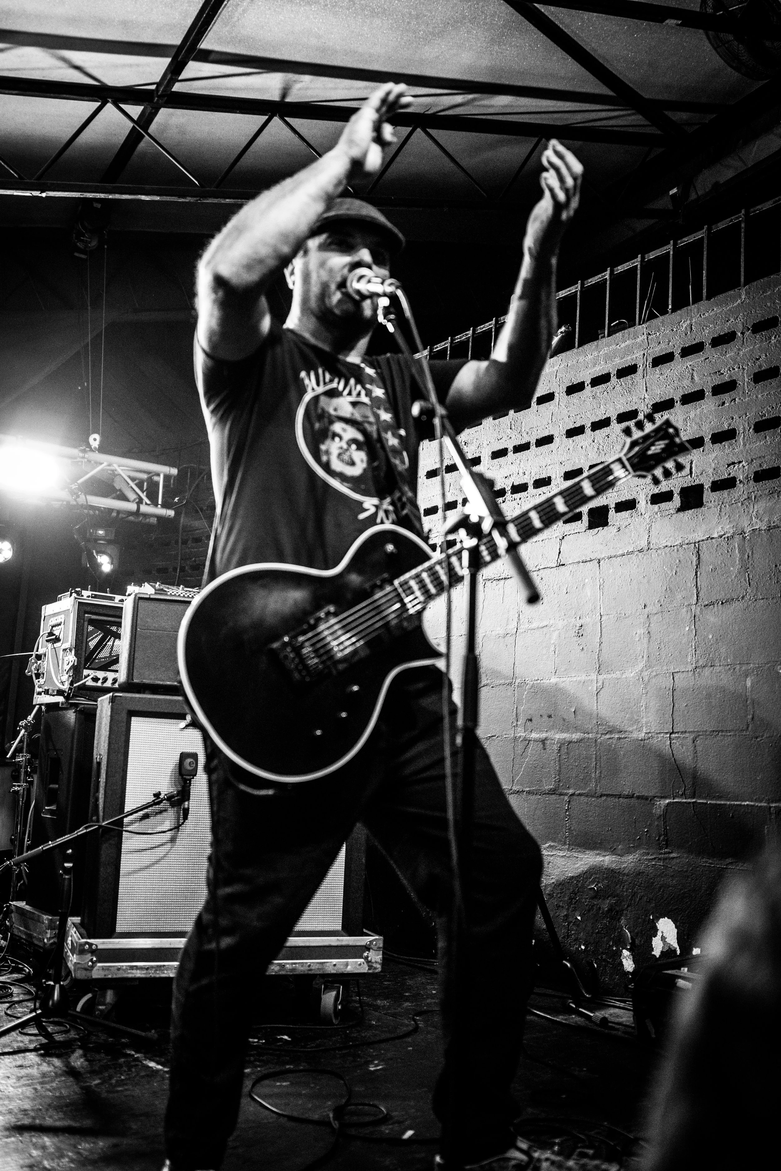 StrungOut (7 of 30).jpg