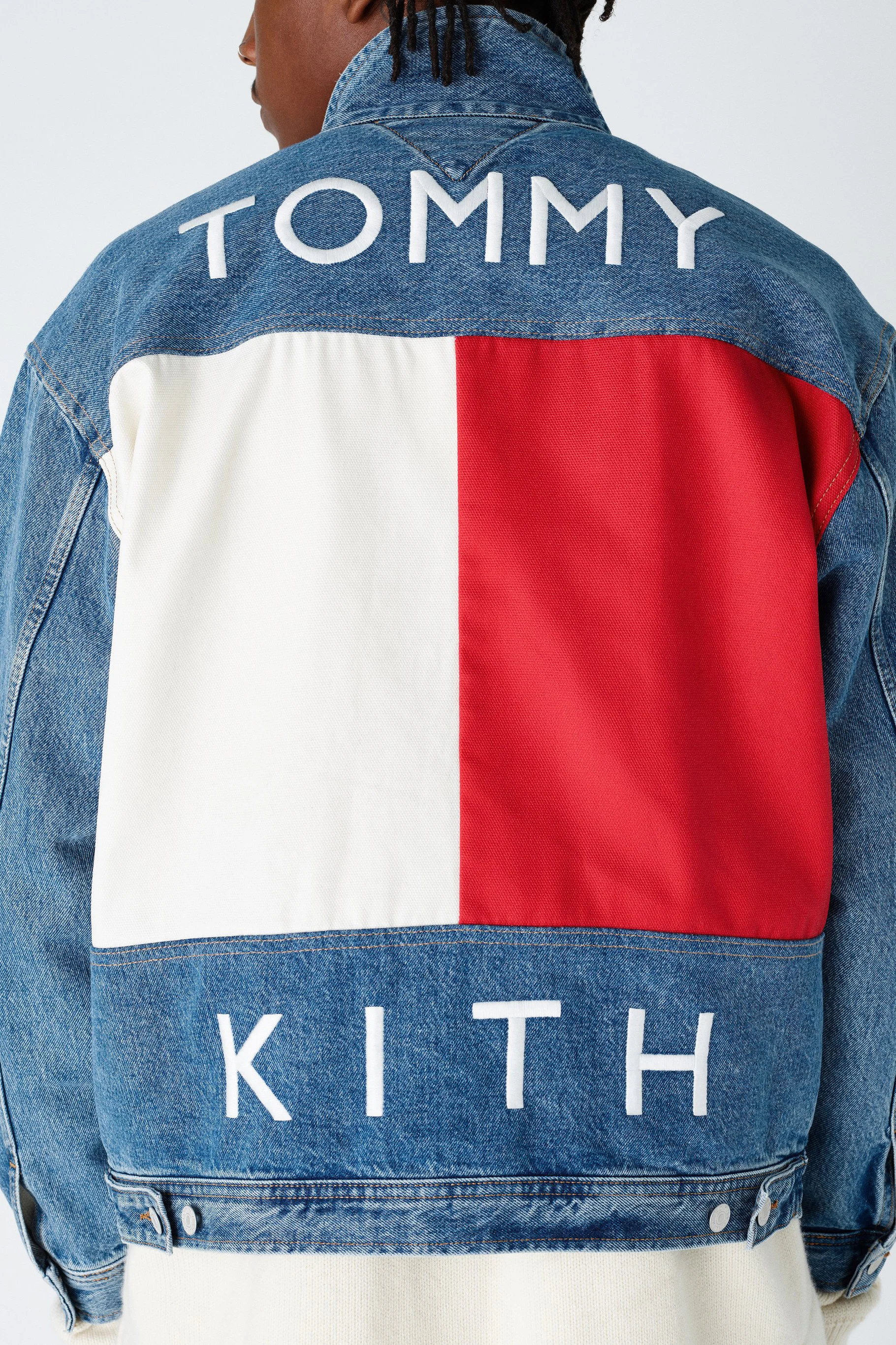 KITH（キース） x Tommy Hilfiger （トミーヒルフィガー）コラボ　知らなきゃいけない情報　今日　日本時間深夜１２時にアップ！