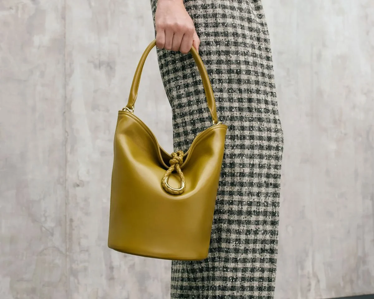 Bottega Venetaの新作「Liberta Bag」とは？