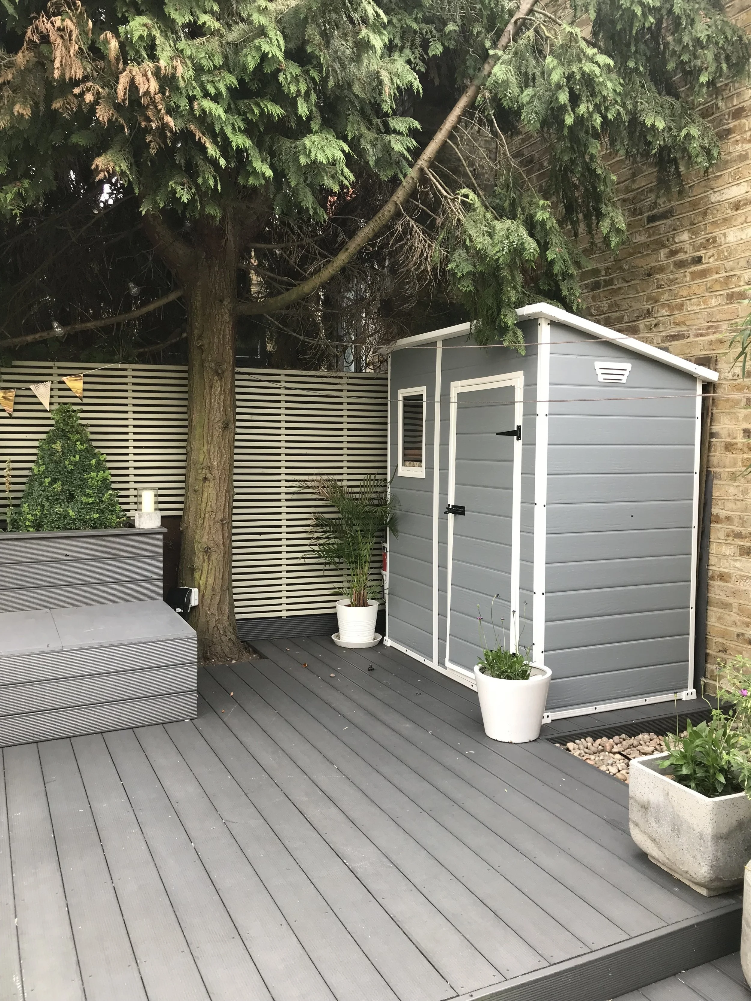 COMPLETED - SLATTED HARDWOOD FENCING