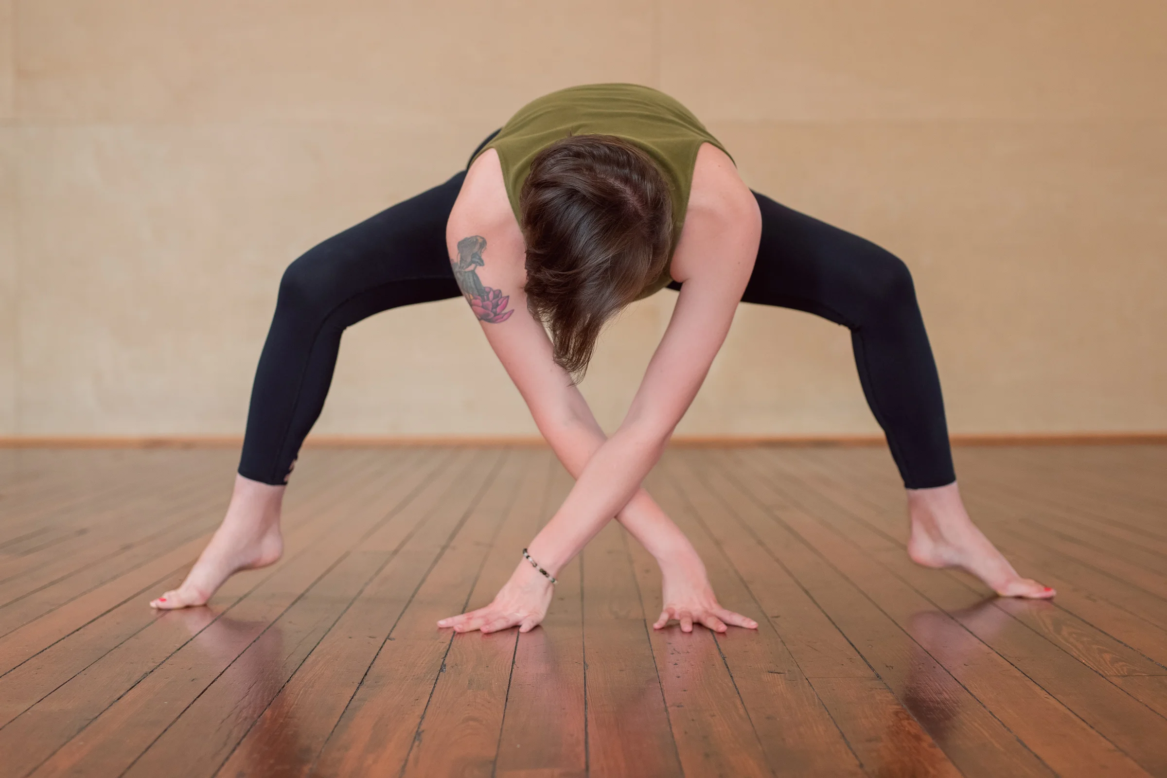 Photo: @WhitneyCollinsPhotography Yogi: @kcp_sav