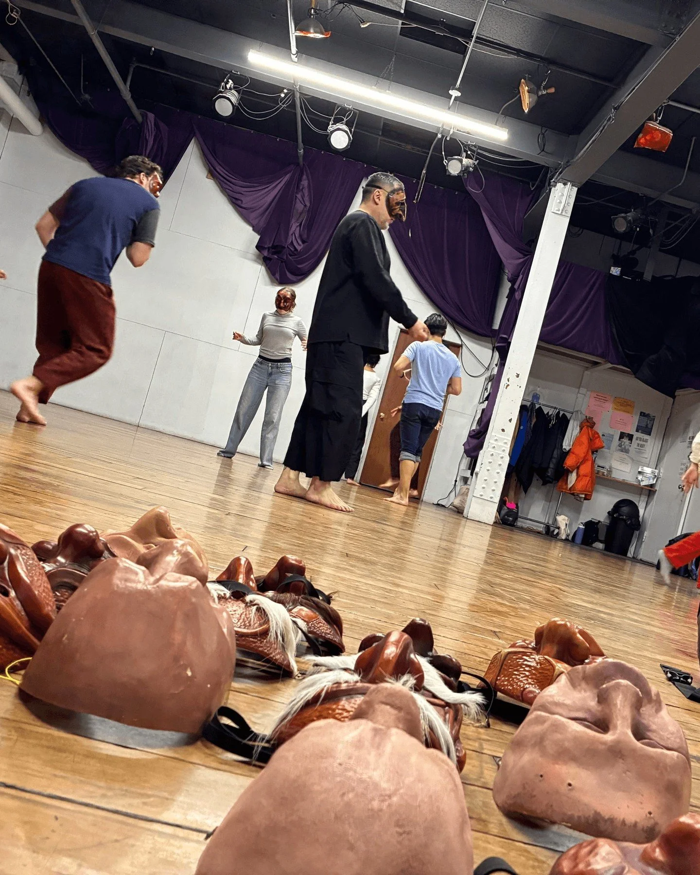 Spotted - some new faces at Green Space! Here's a peek inside "Masks: Style and Spirit of La Commedia Humana" workshop last week.

#performance #culture #art #artsandculture #performingarts #theater #venue #masks #maskwork #commediadelarte