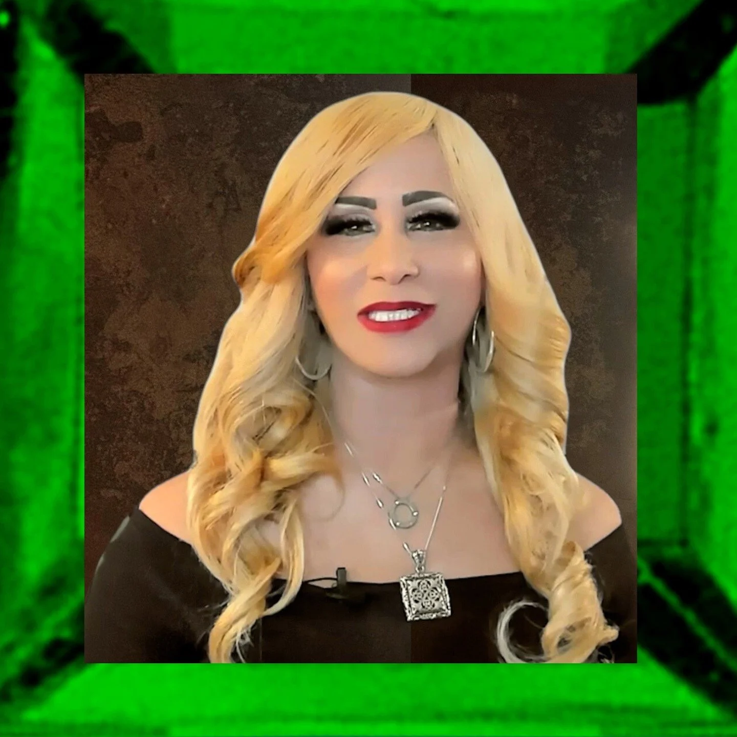 Introducing Emerald Gala Honoree, Roslyn Nieves! Roslyn is a dynamic and prominent TV Host, Producer, Director, and Community Development Manager. Her impressive portfolio includes the production of over 400 community-based hyper-local programs. Her 