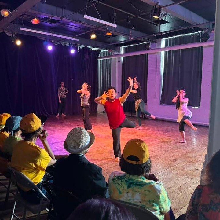 We had the pleasure of hosting community members for our Open Rehearsal of "Beauty" at Green Space this morning! Thank you to all who came for being such an engaging and thoughtful crowd. Stay tuned for more details on upcoming performances
