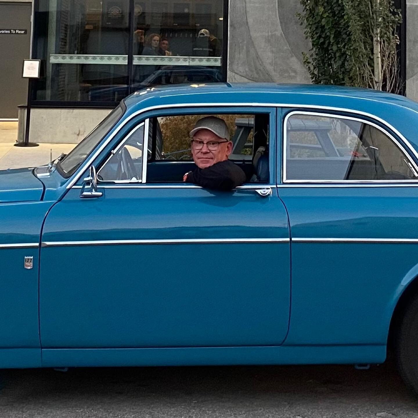 1970 Volvo 122S in front of the Monolith

@blindenthusiasmbeer