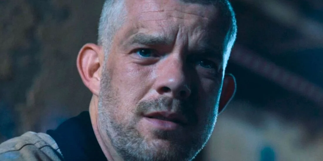 WAR BETWEEN STILL 2.jpg