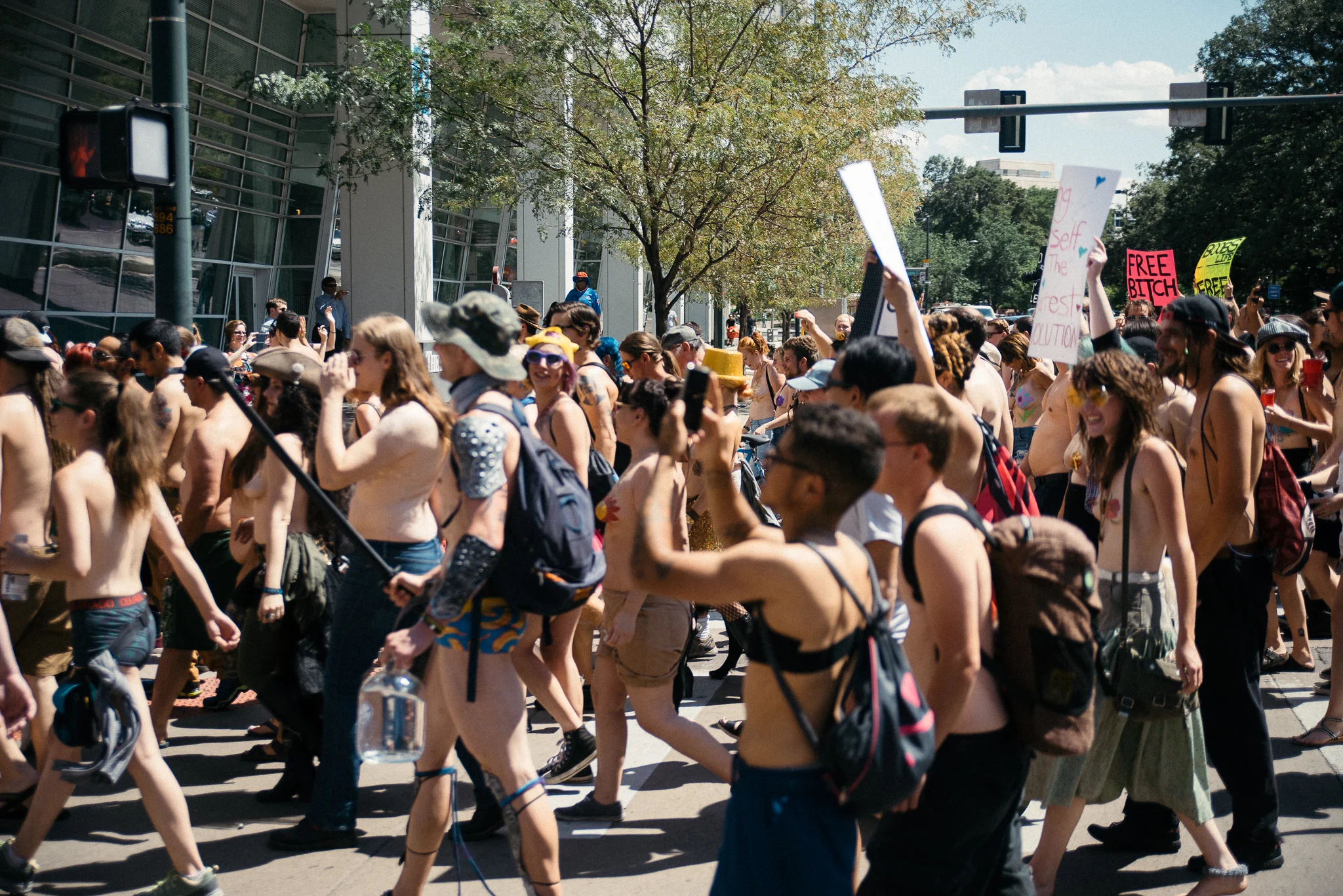 DT2017-084.jpg