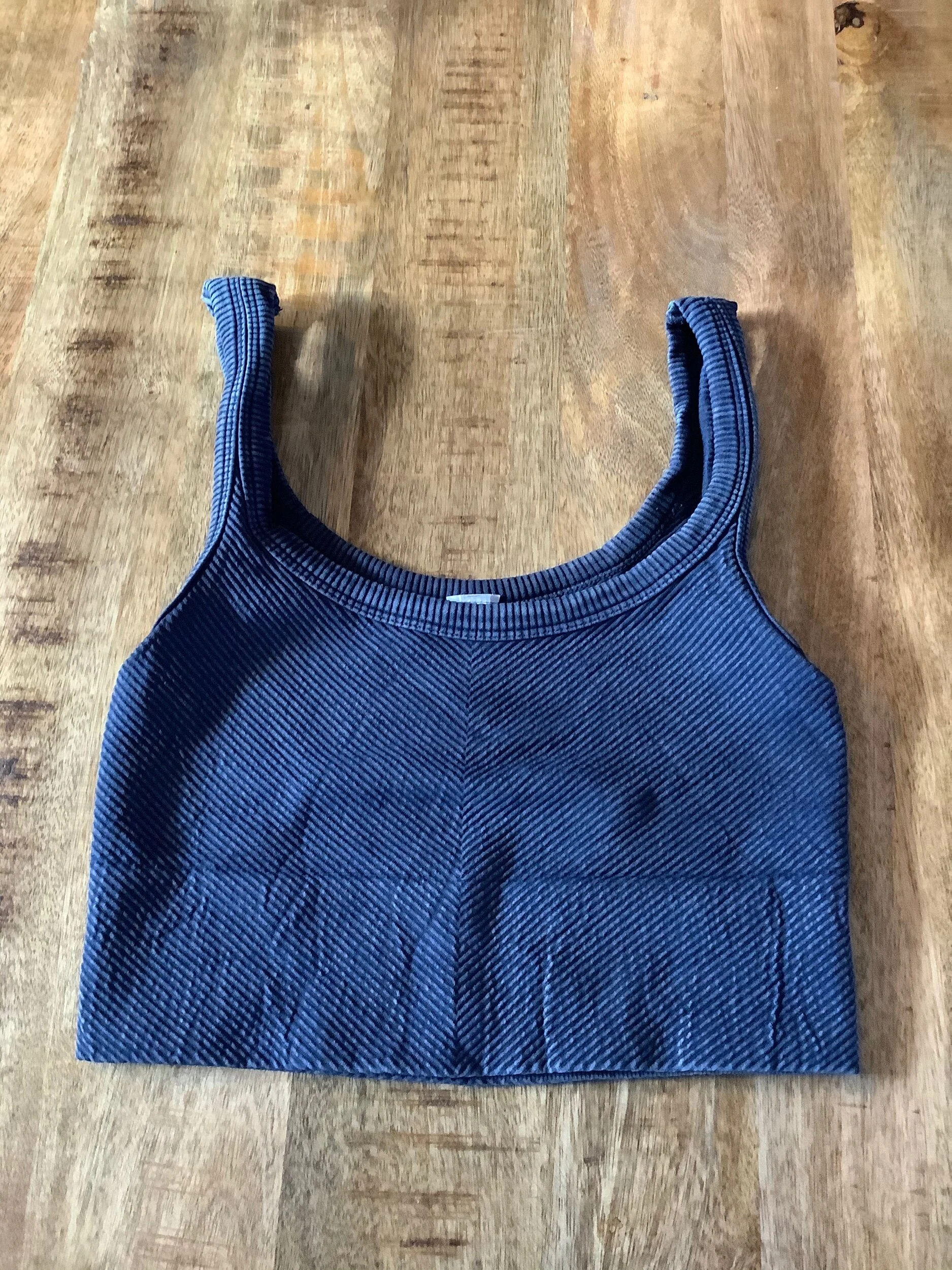 B5E7E679-F1FF-4EA0-A962-902B73869486