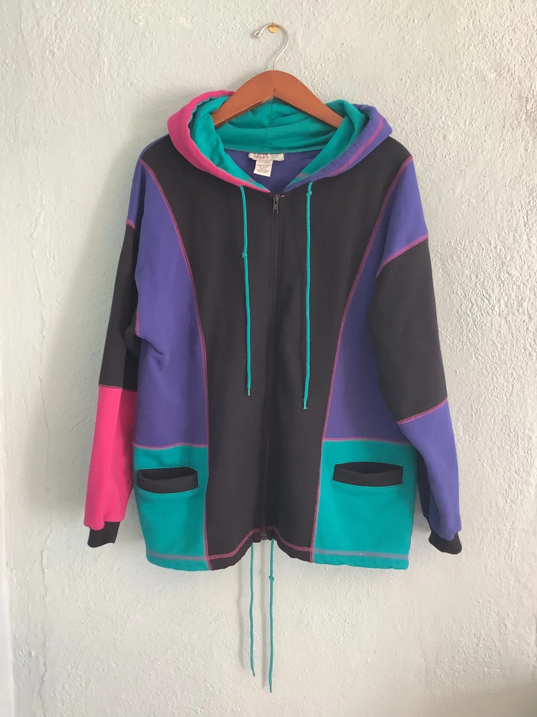 D5F07572-DC75-4C45-8911-13FAECF28884