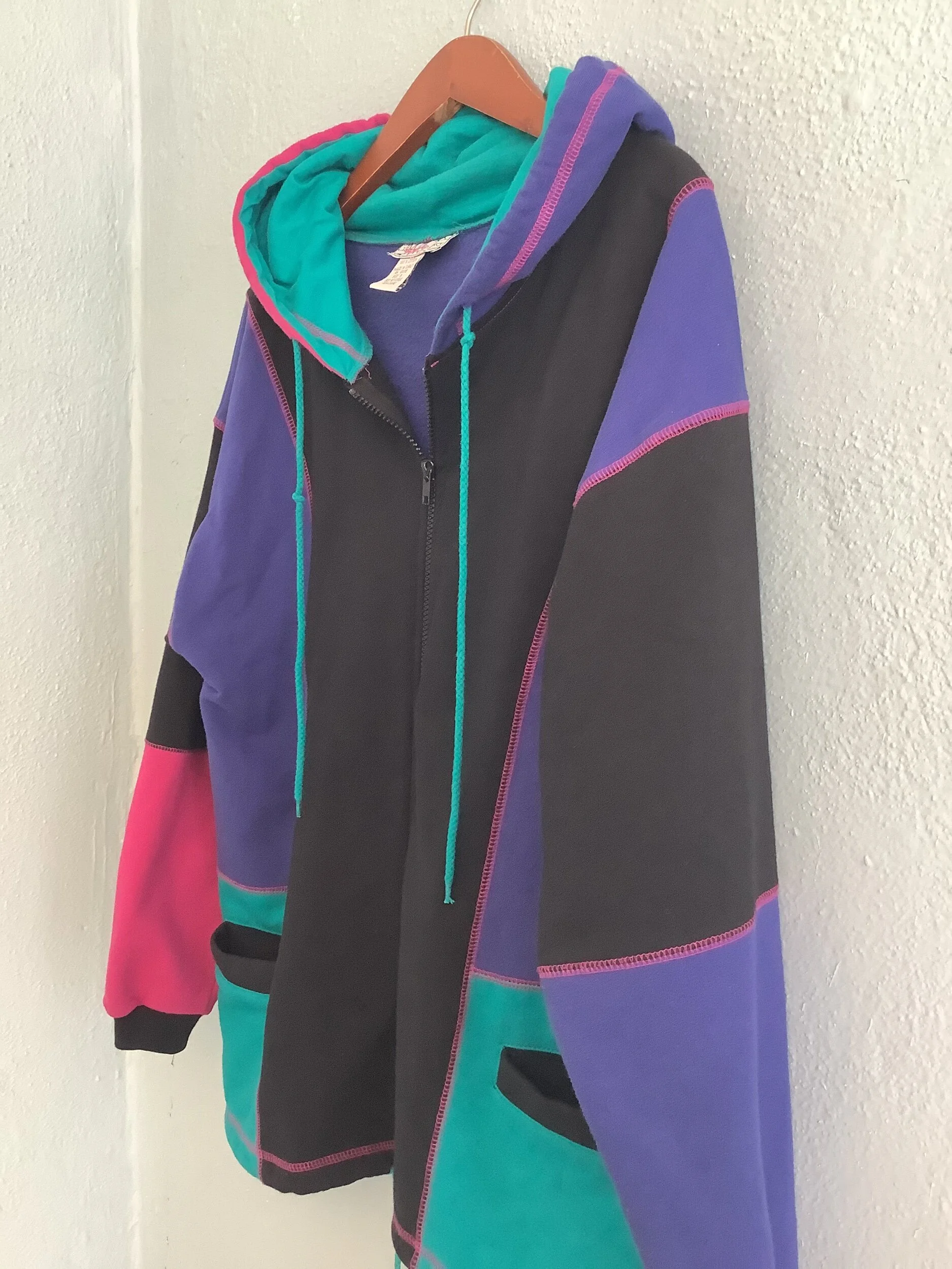 BAB3A69E-D5D7-4404-82BE-5566039661AD