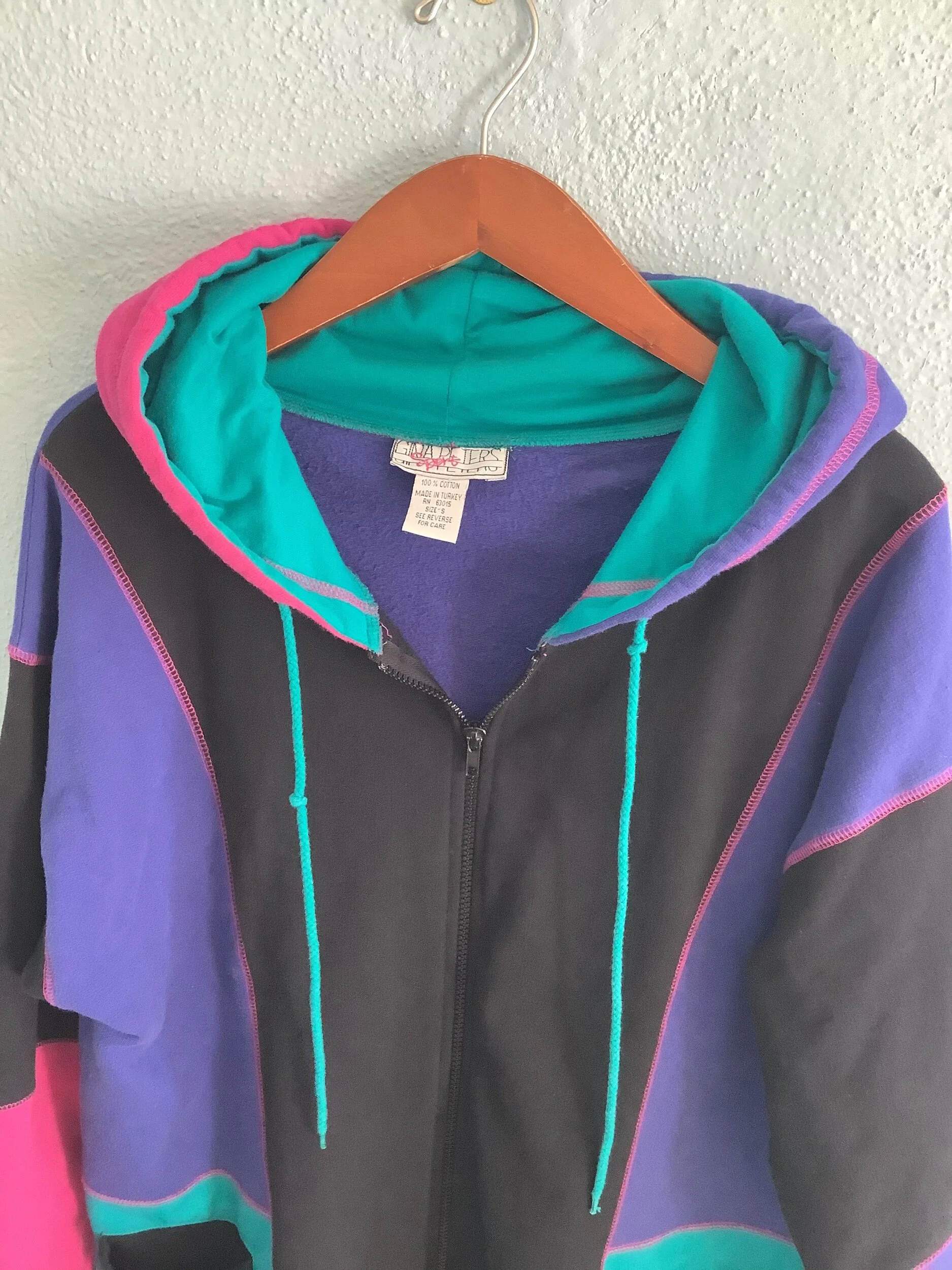 C1ADD96A-67FE-4EC4-9D54-C503F1BC9790