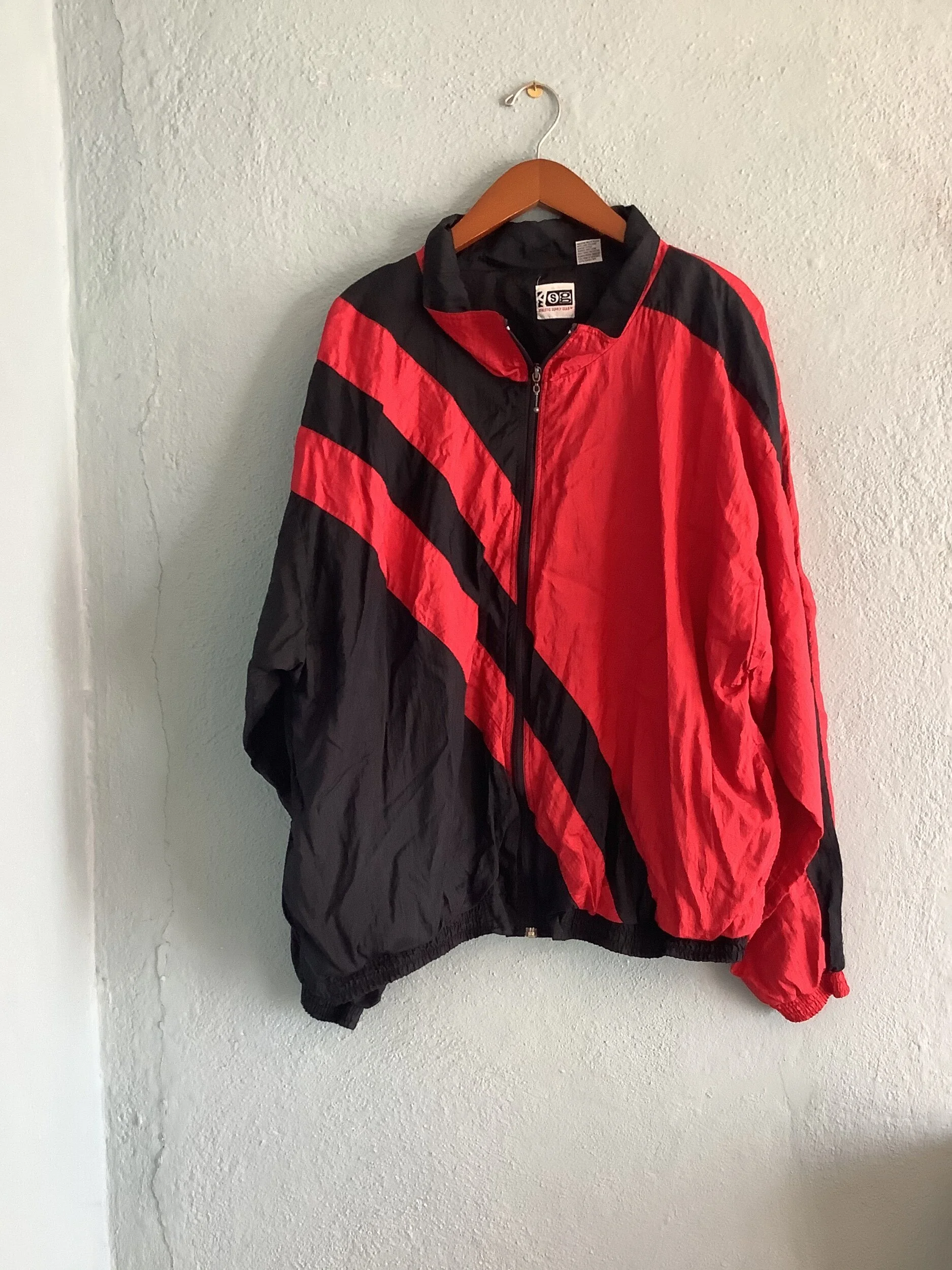 AEACB782-1865-4E15-B080-D766F4C0EE8B