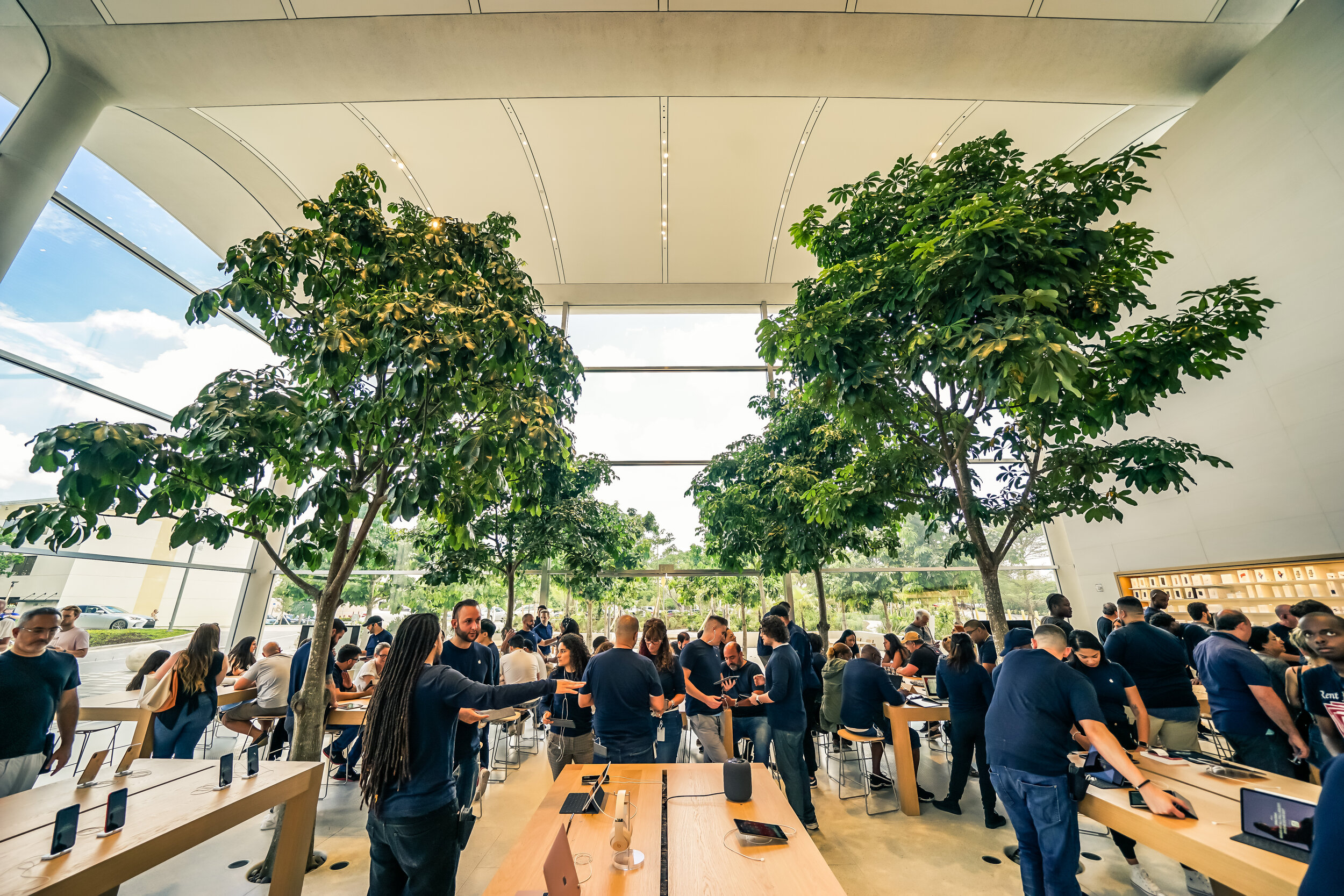 Apple Flagship Store - Aventura, FL, ODP Architects