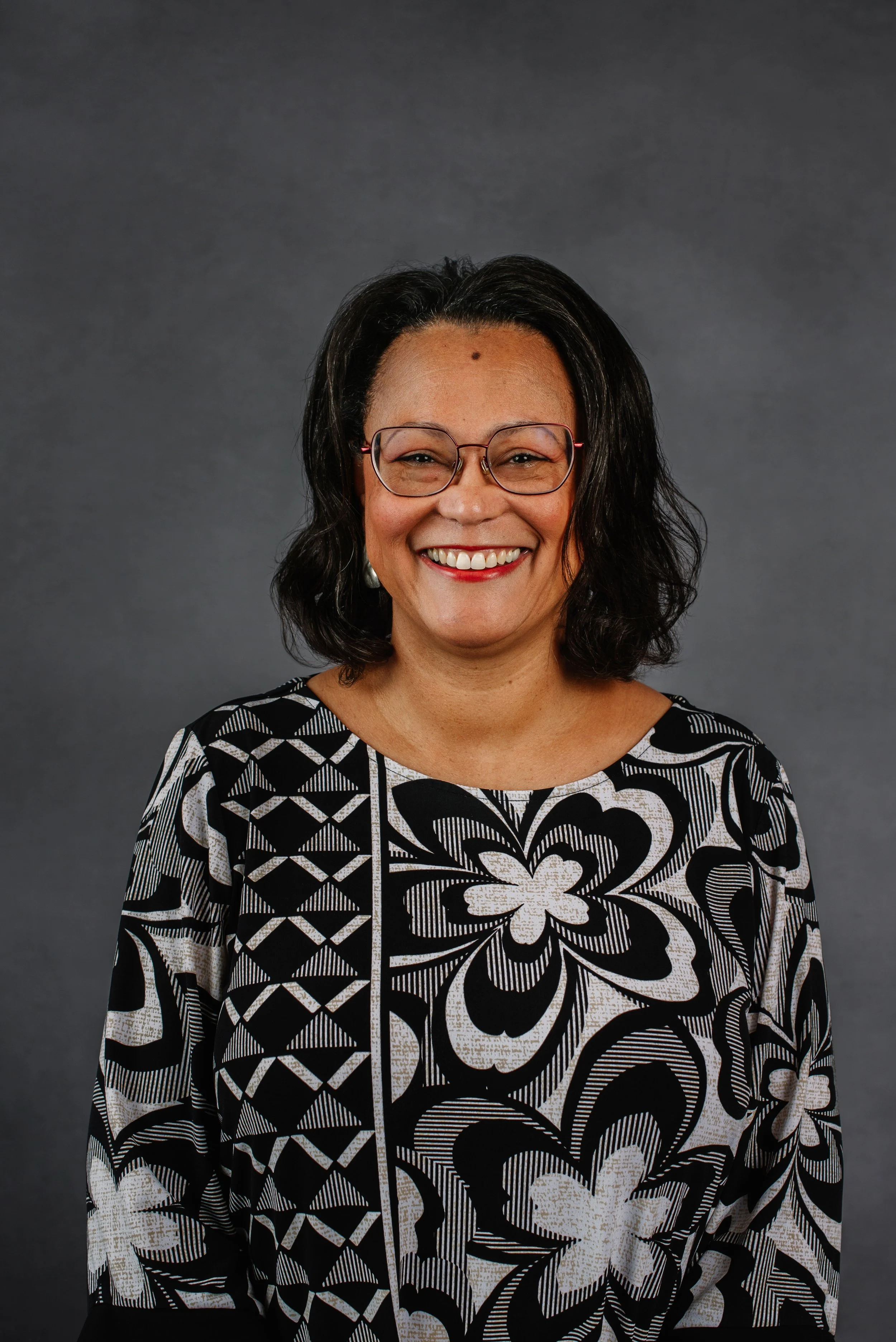 Kim Garcia - Upper Logic Literature &amp; Composition; Lower Rhetoric Math