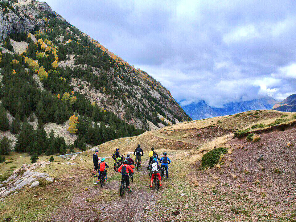 unbeaten-adventures-mountain-bike-guiding-ainsa-zona-zero-pyrenees-spain-enduro-puro-pirineo-ampriu-mtbchallenge.jpg