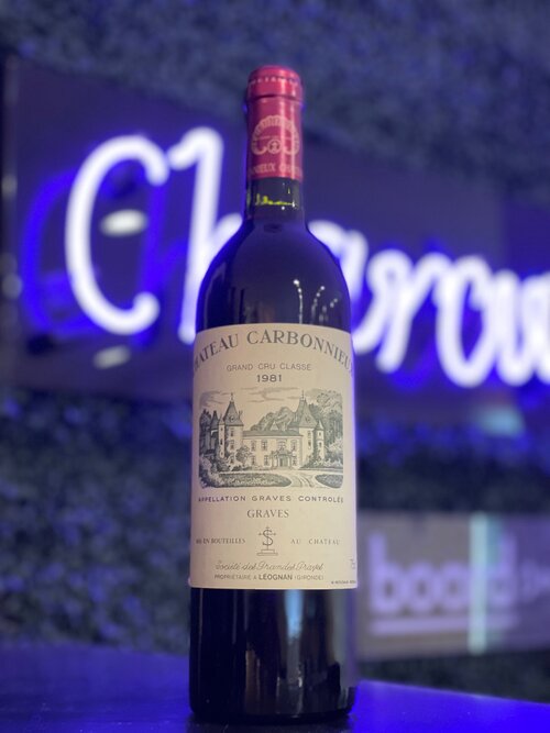 e-wines - Château Carbonnieux Rouge, Grand Cru Classé