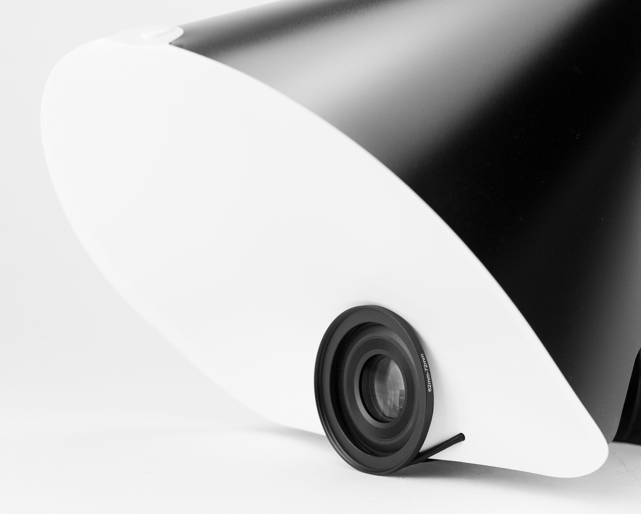 Olympus-90mm-front.jpg