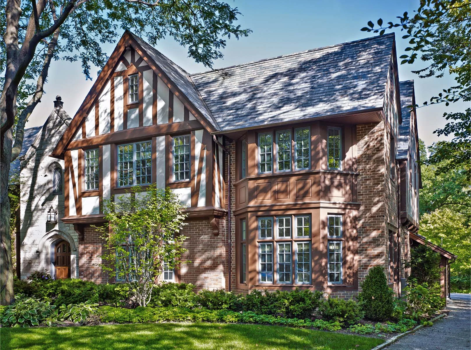 007_tudor_revival.jpg