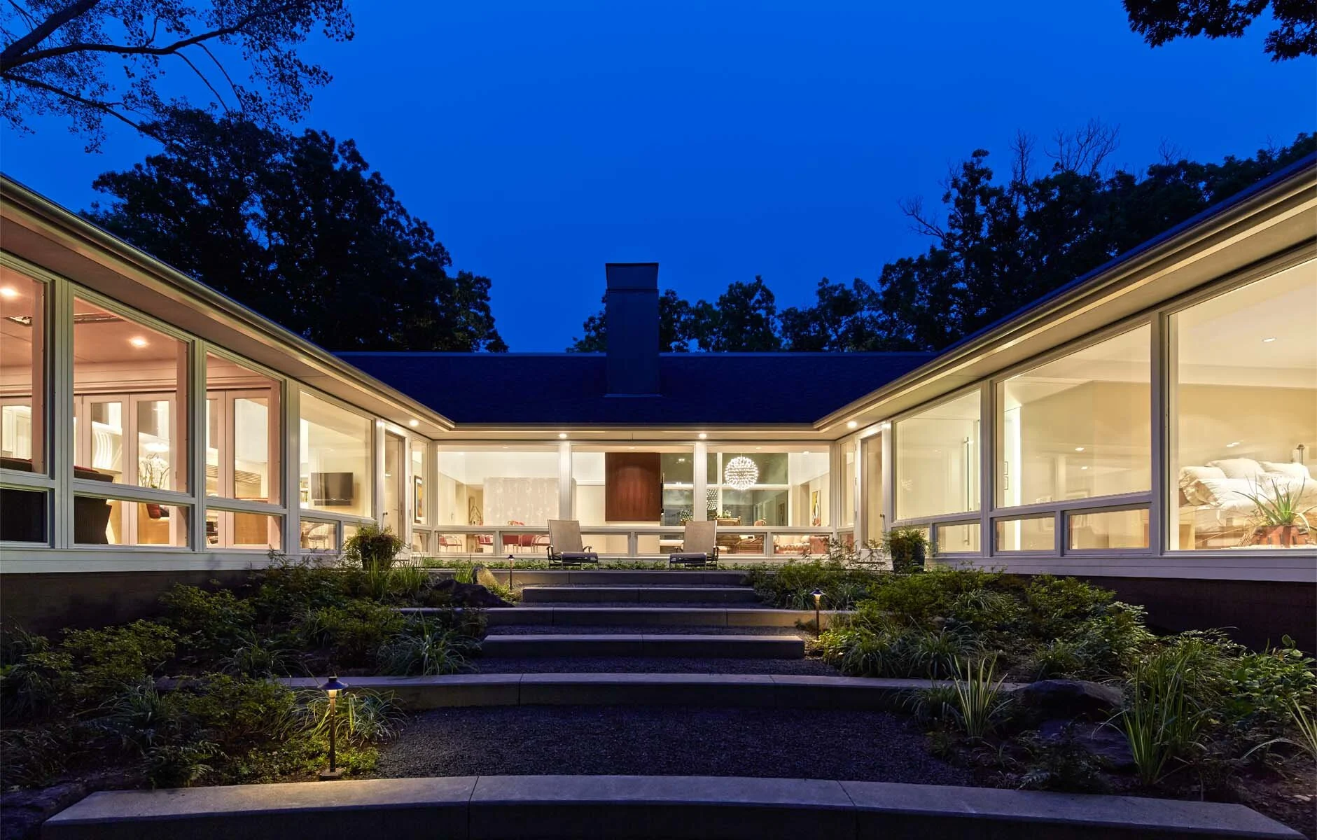 008_Courtyard Ranch.jpg