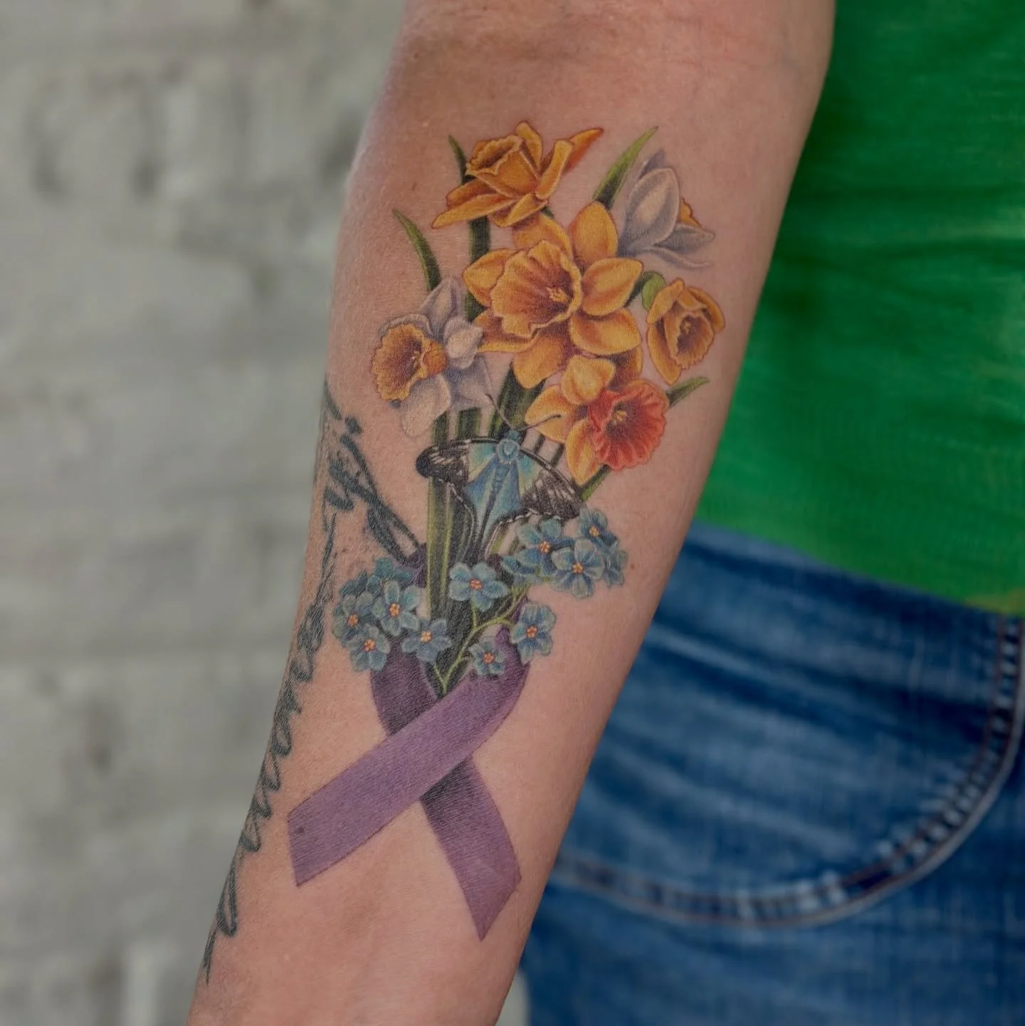 A purple ribbon for Alzheimer&rsquo;s awareness 💜✨
For anyone who has witnessed Alzheimer&rsquo;s, you know how heartbreaking it is for everyone involved. You grieve the person they once were, and you feel relief when they are finally at peace. I&rs