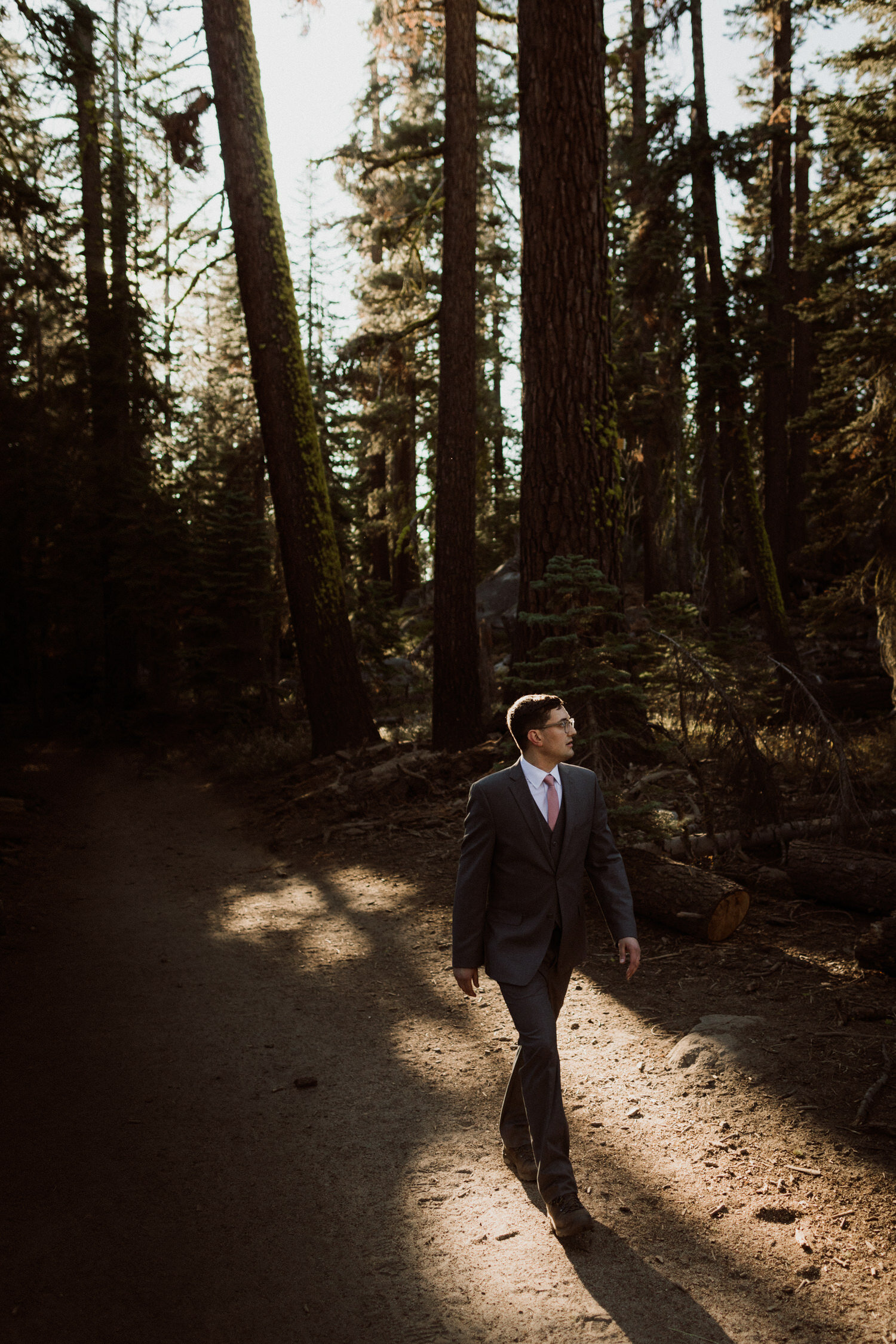 1-yosemite-wedding-session-taft-point-4.jpg