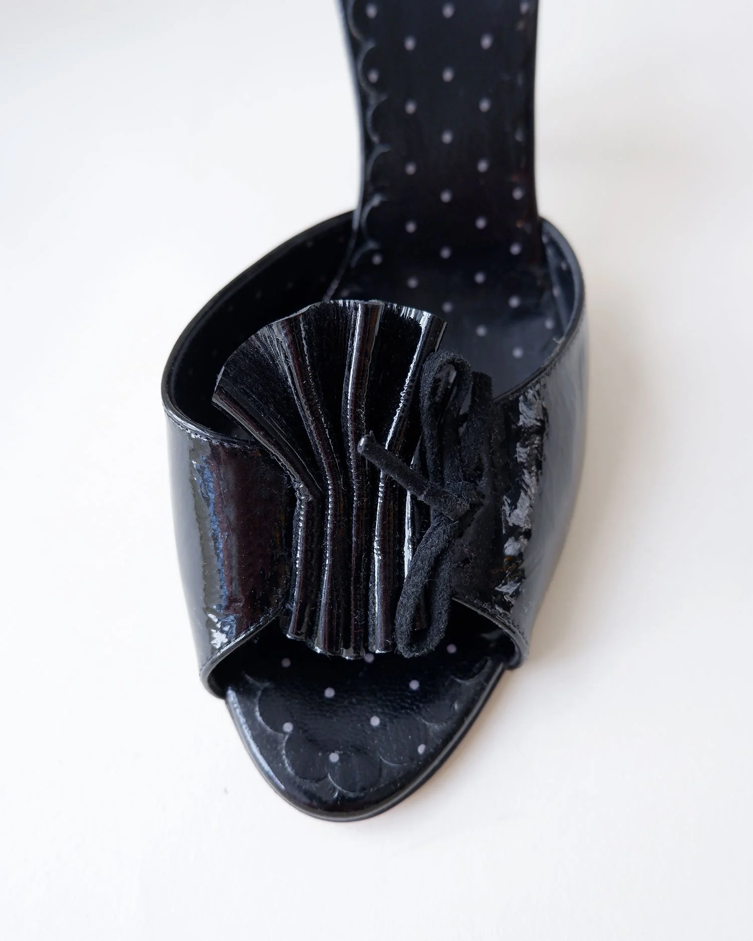moschinoshoes3.jpg