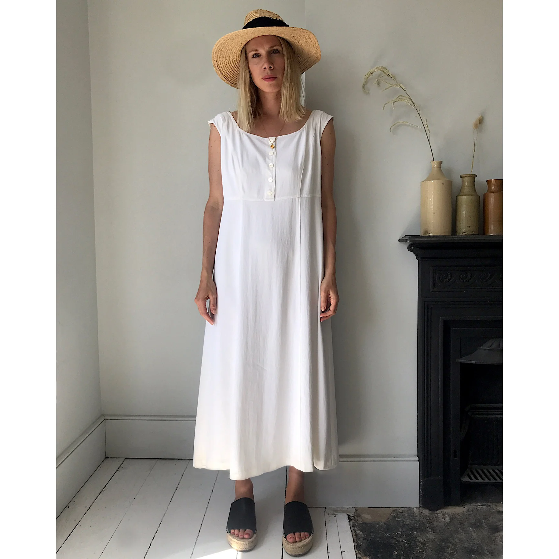 whitedress.jpg