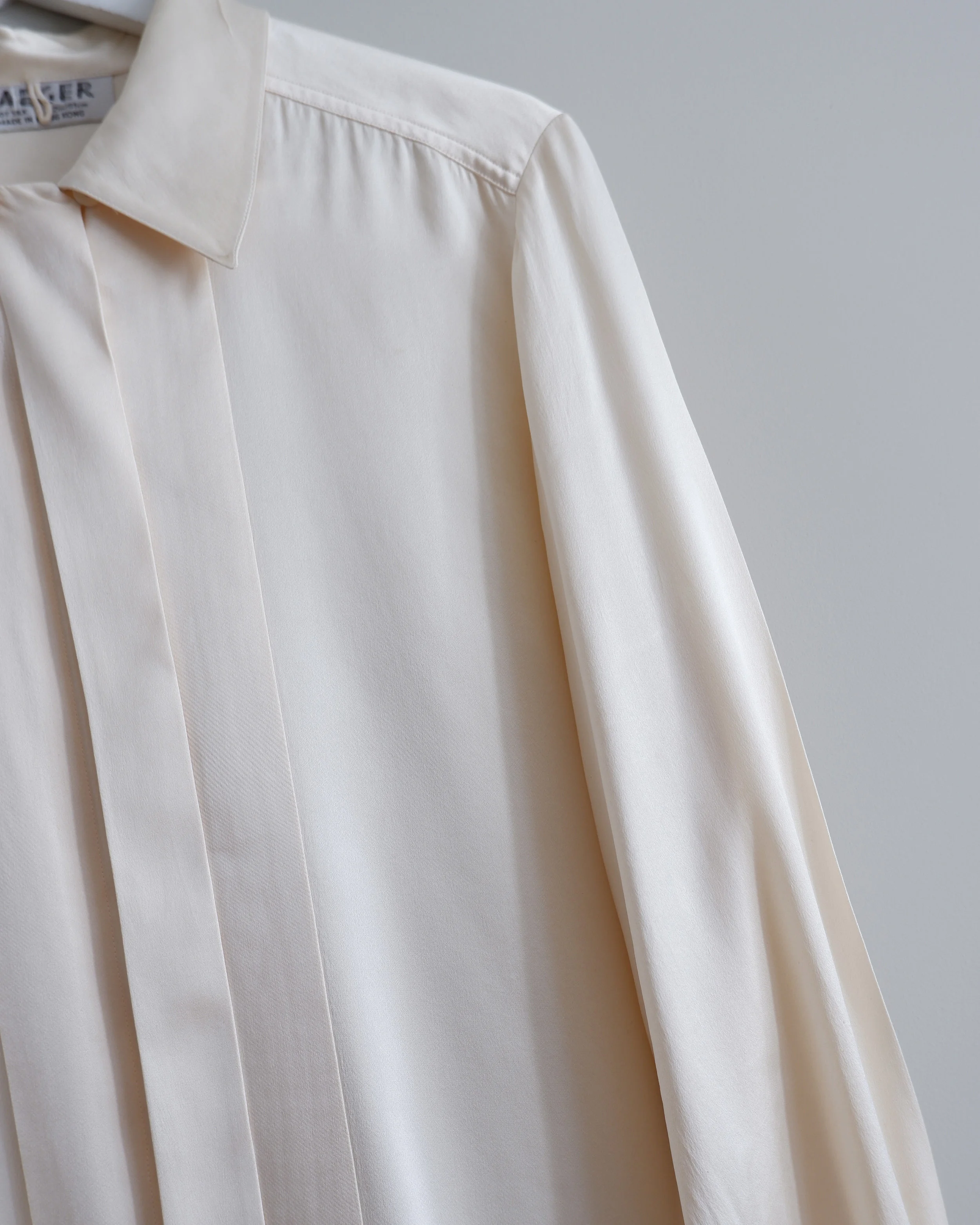 silkpleatedshirt2.jpg