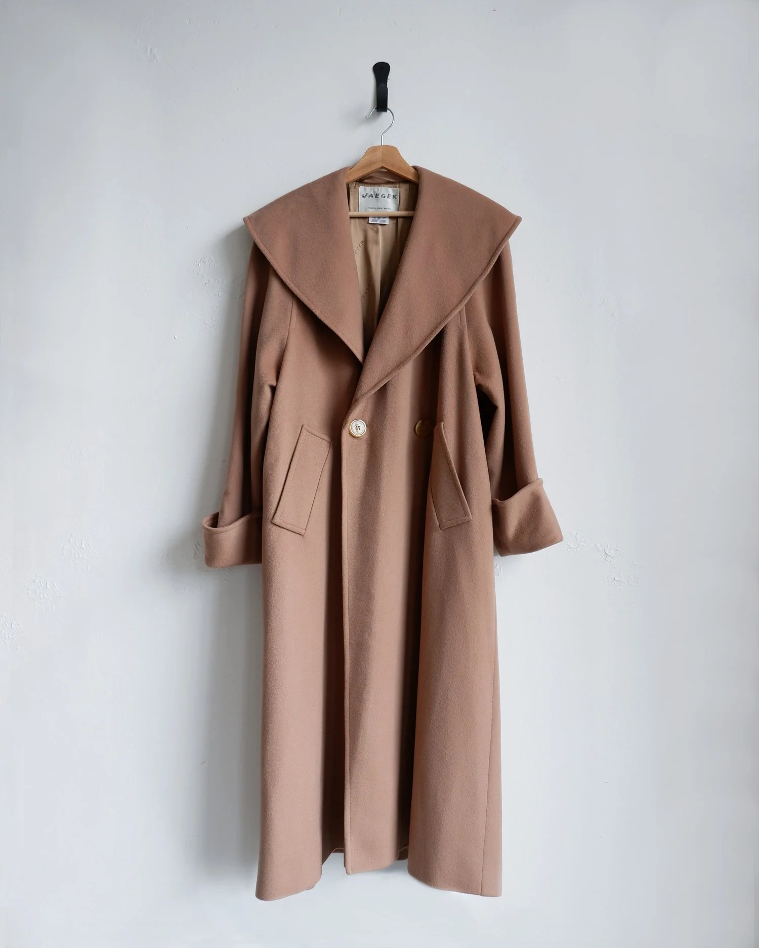 jaegercoat2.jpg