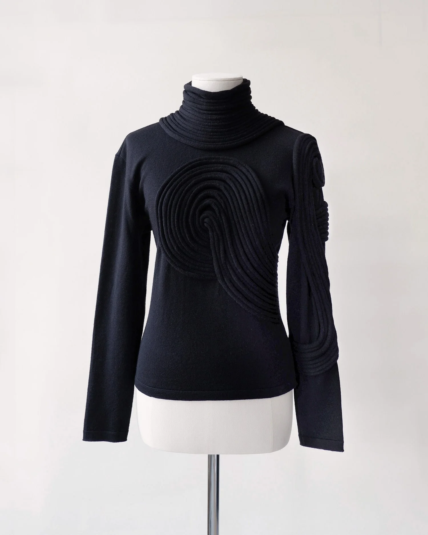 Vintage Gianfranco Ferre sculptural knit — Retold Vintage