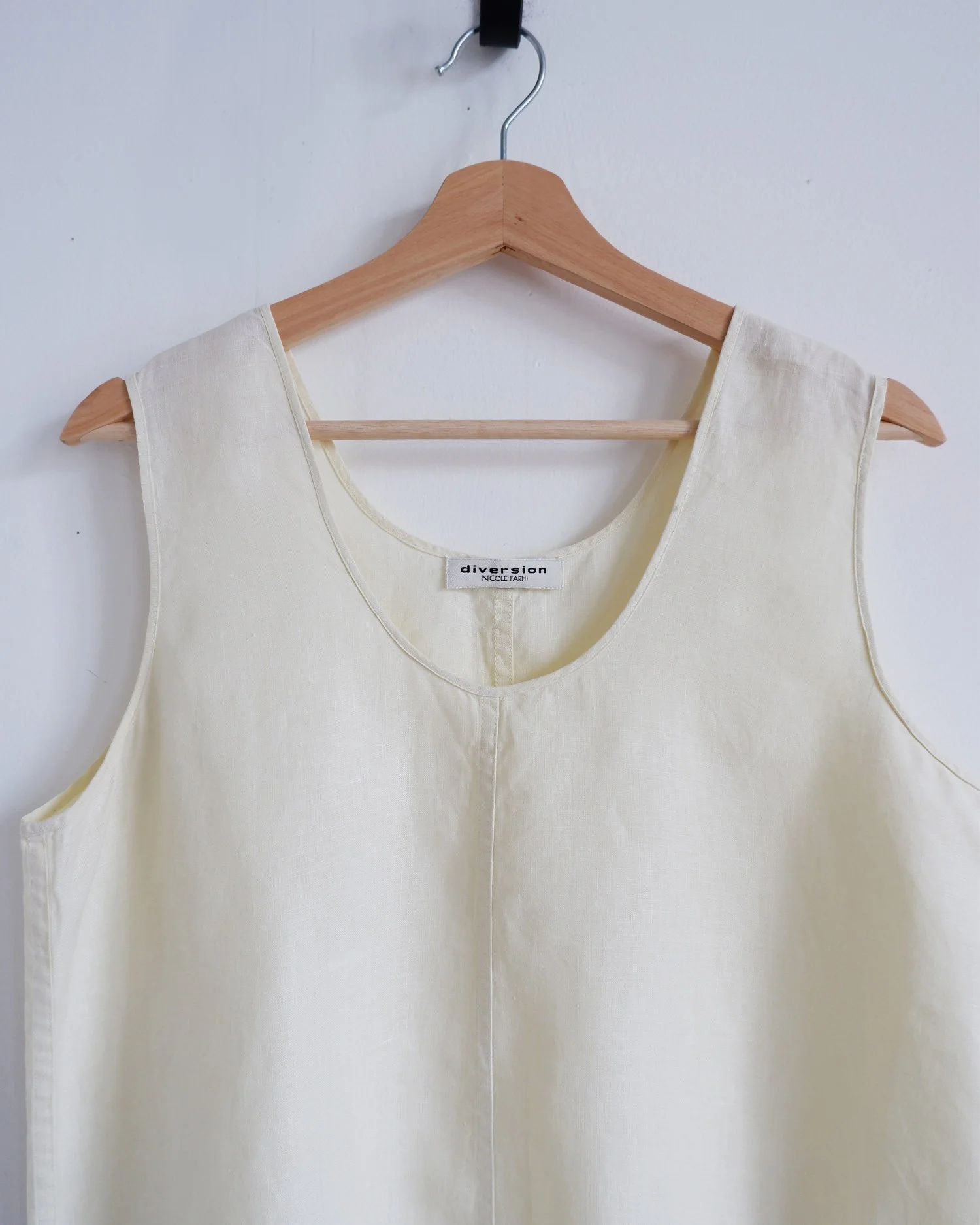 Nicole Farhi linen vest  Retold Vintage