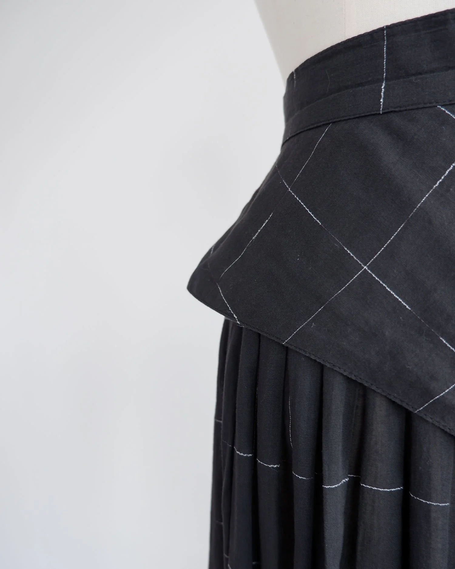 peplumskirt3.jpg