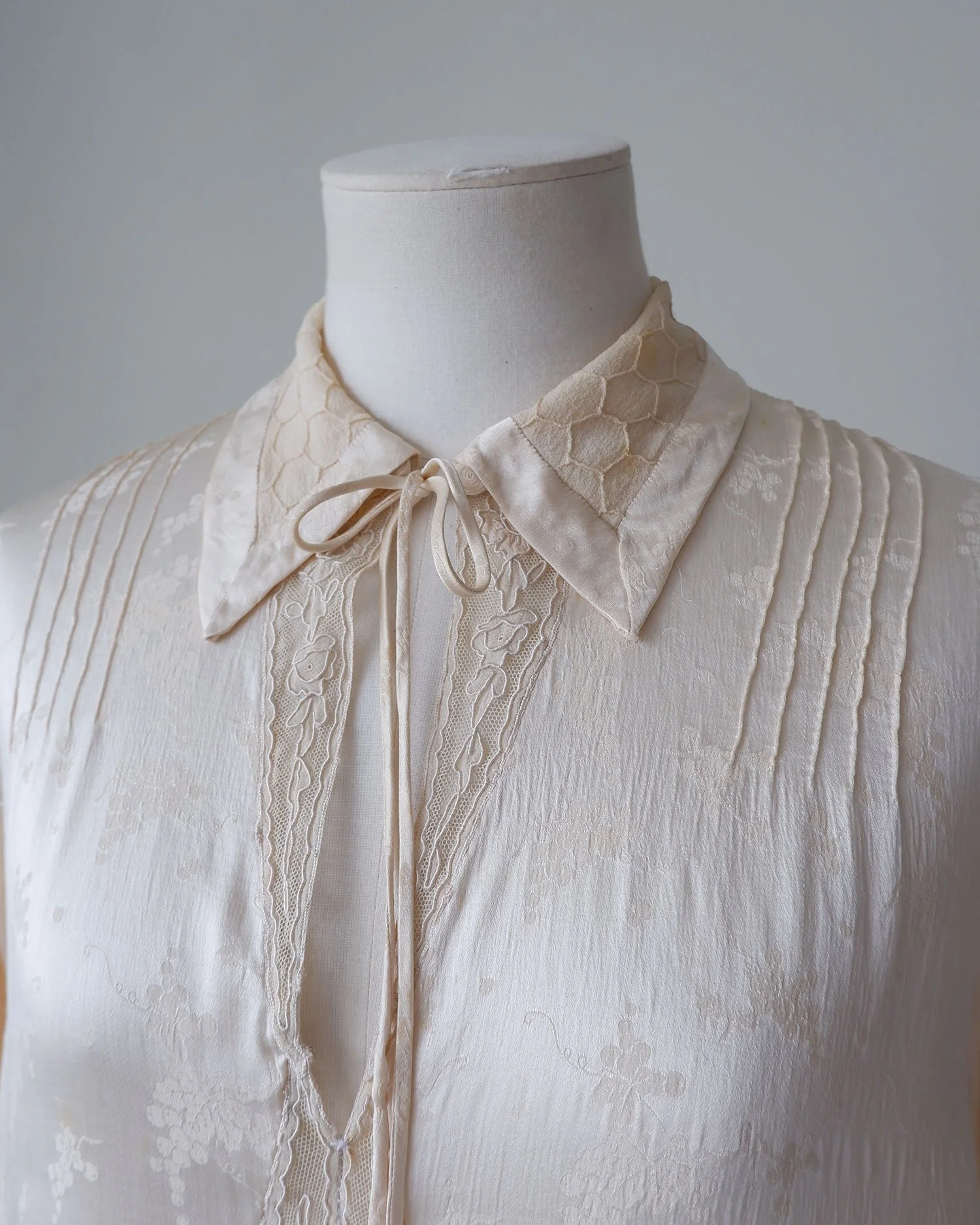 antiqueblouse7.jpg