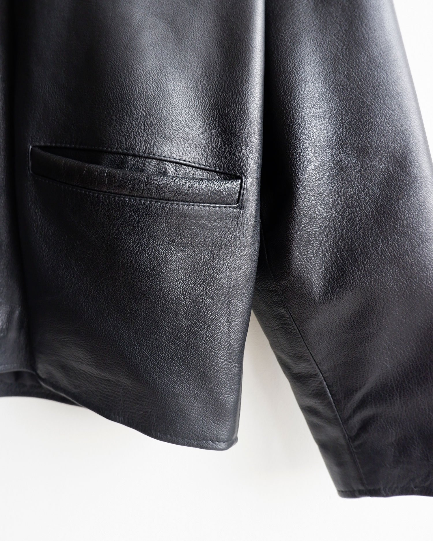 leatherjkt4.jpg