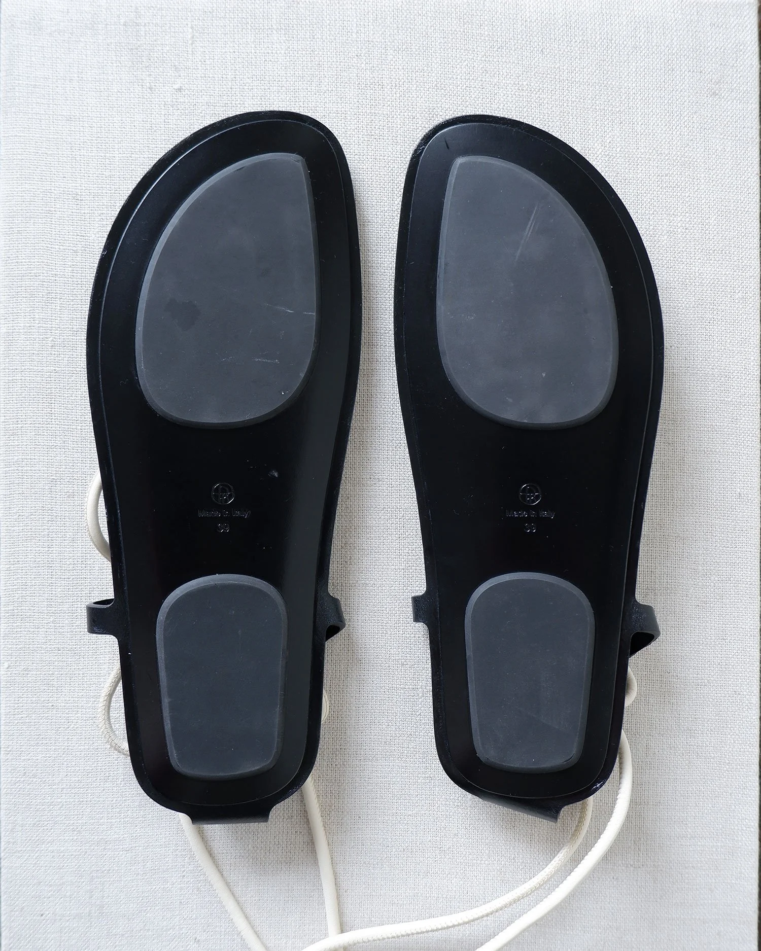 therowsandals04.jpg