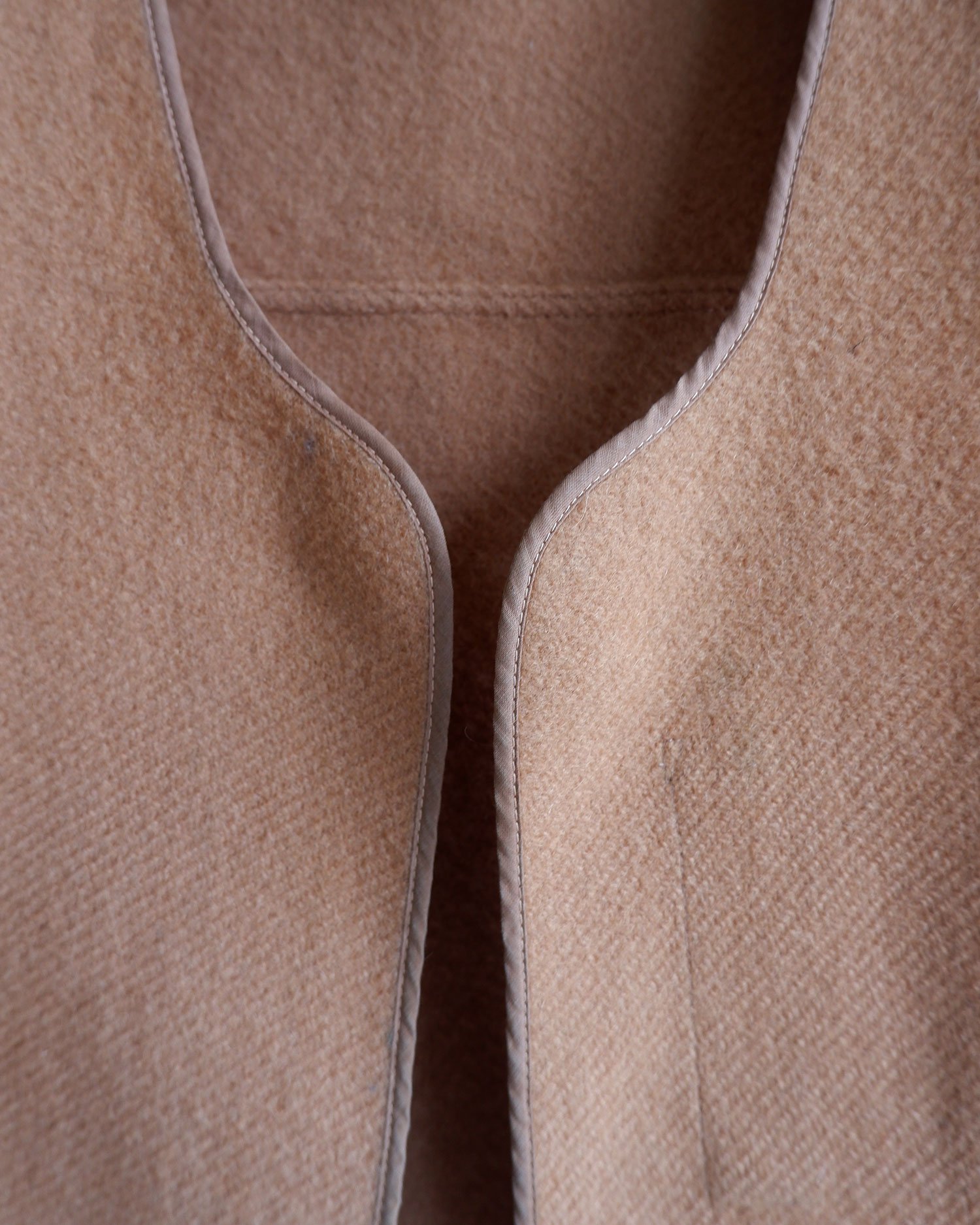 CharlesMaudretvest4.jpg
