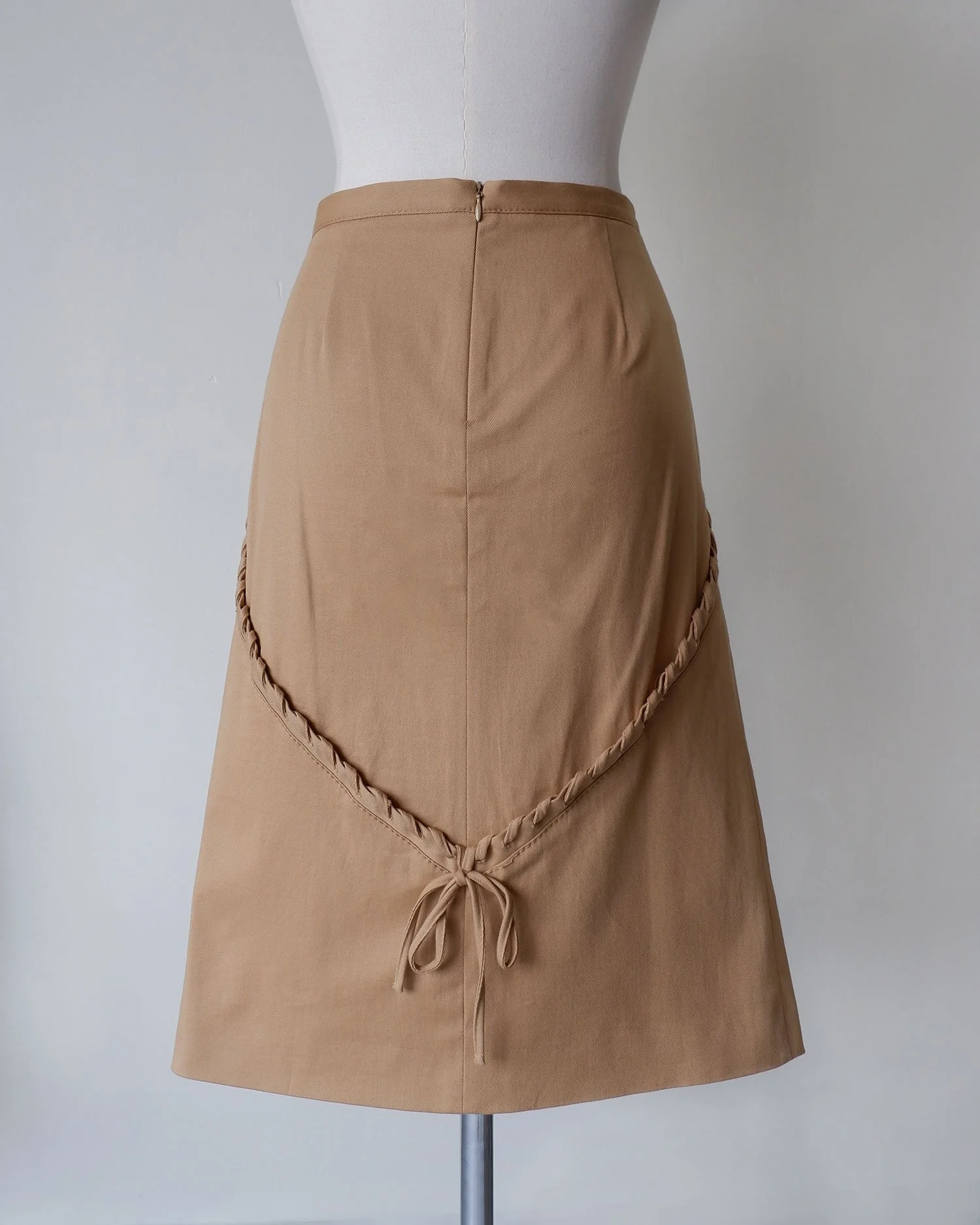 Valentinoskirt5.jpg