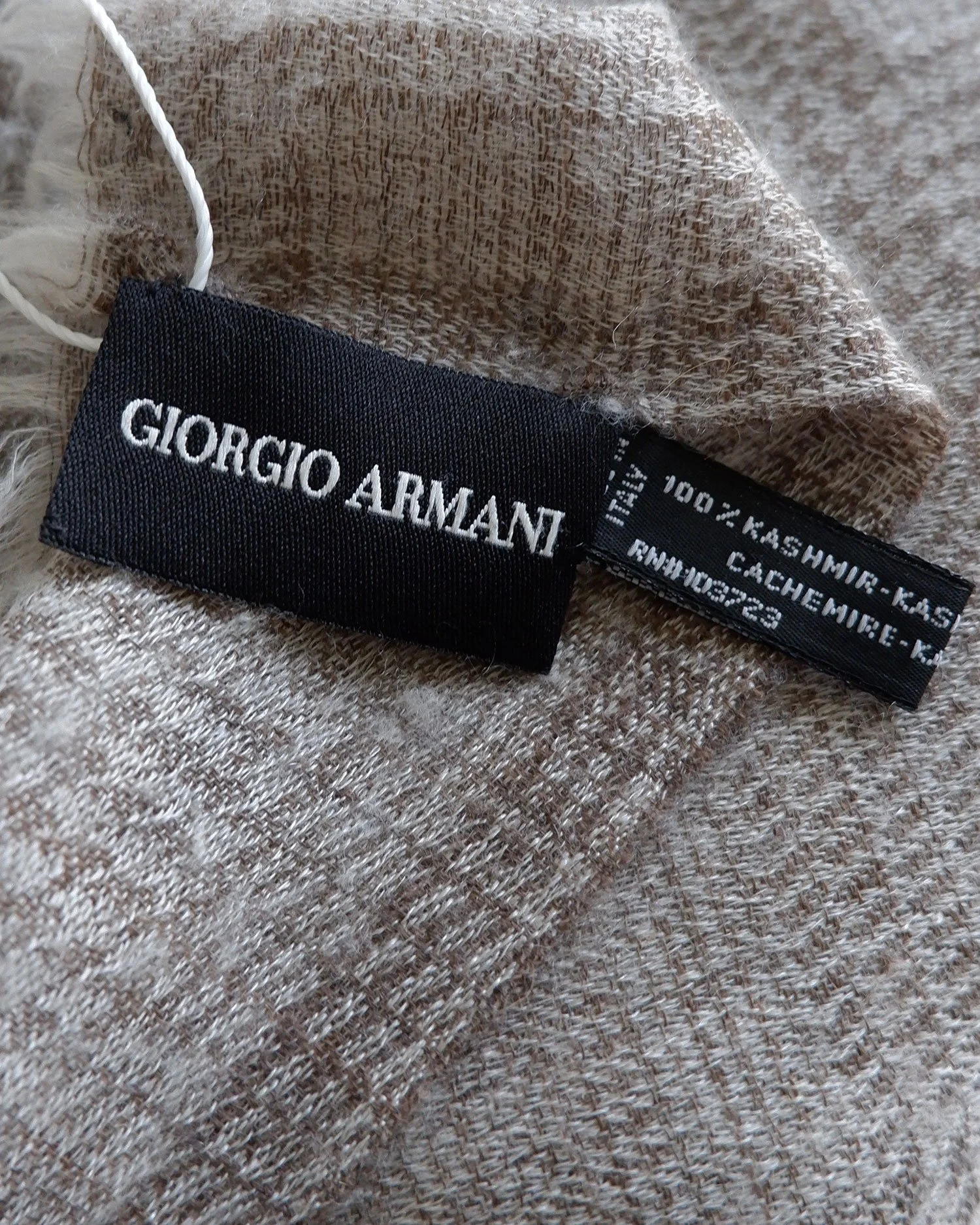 GA-checkscarf1.jpg