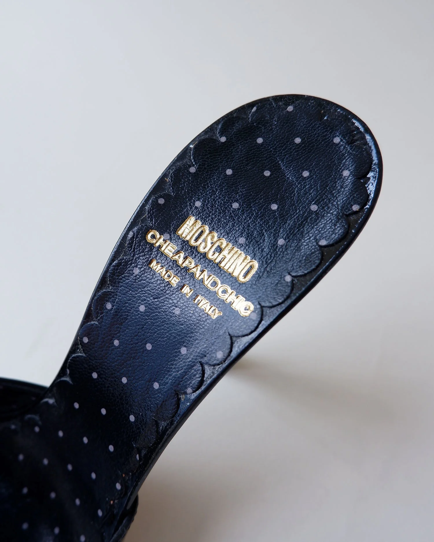 moschinoshoes7.jpg