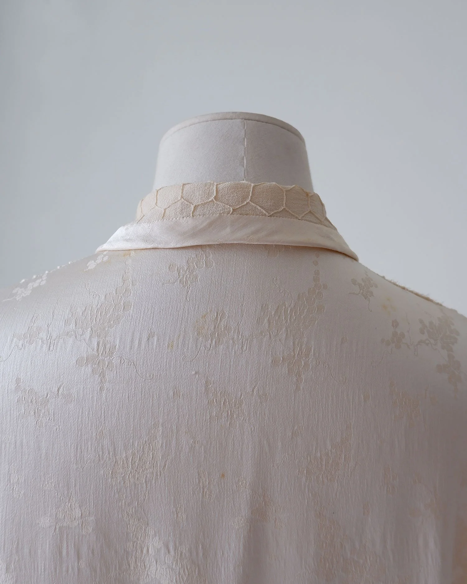antiqueblouse3.jpg