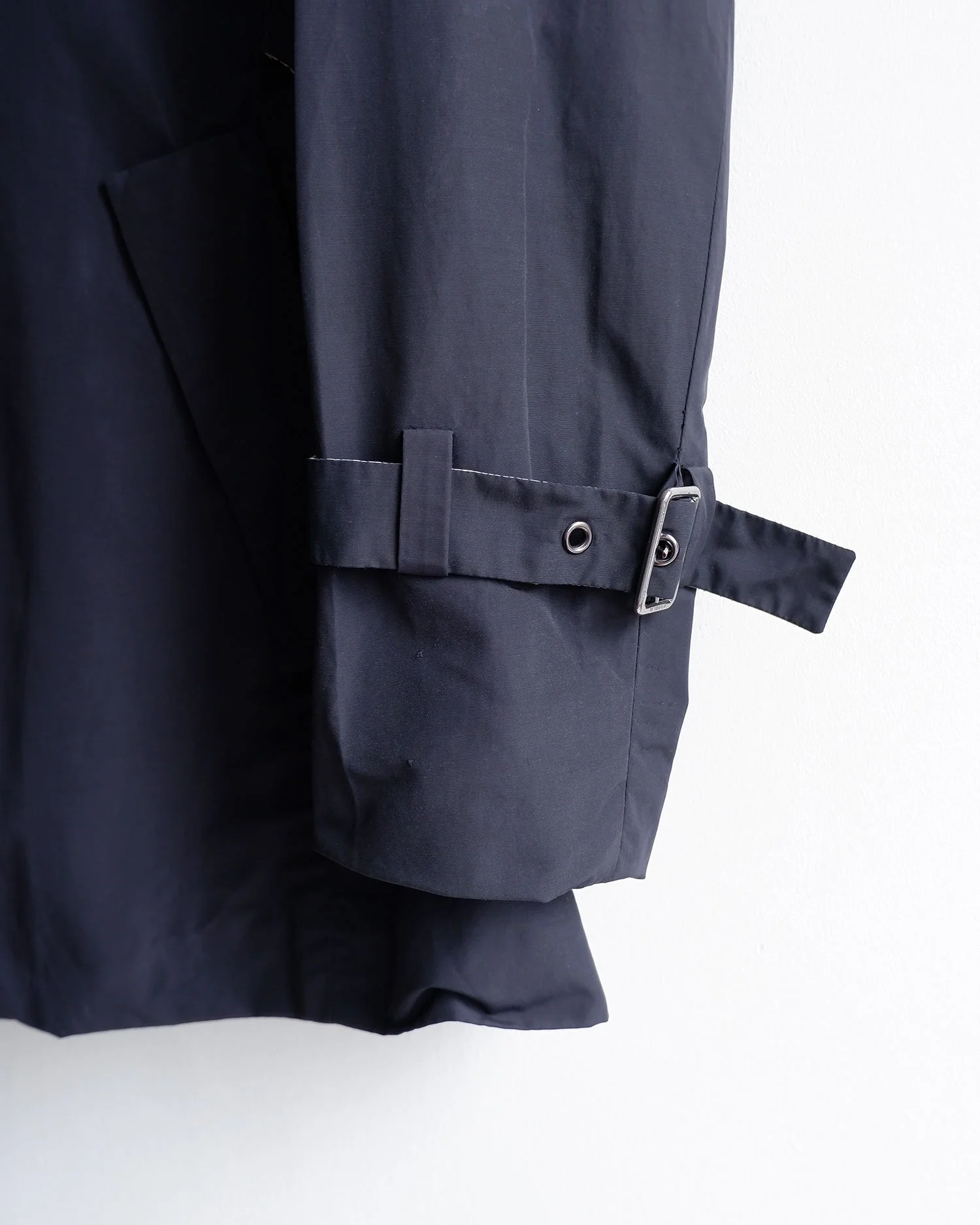 JSraincoat3.jpg