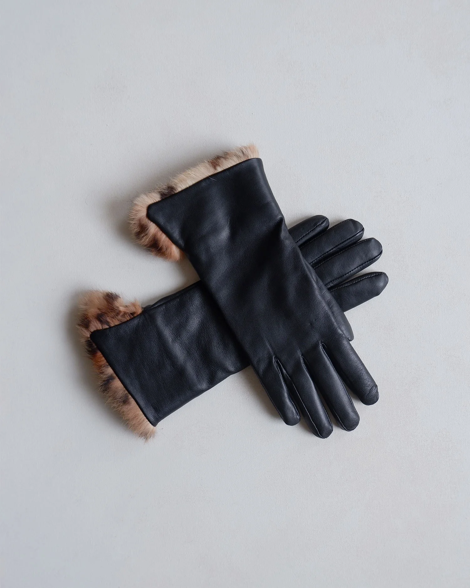 furtrimmed-gloves2.jpg