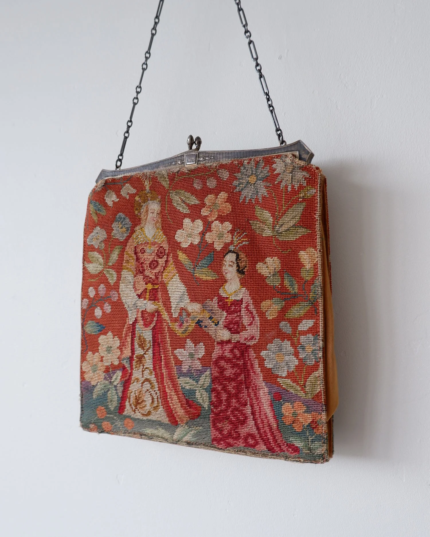 tapestry2.jpg