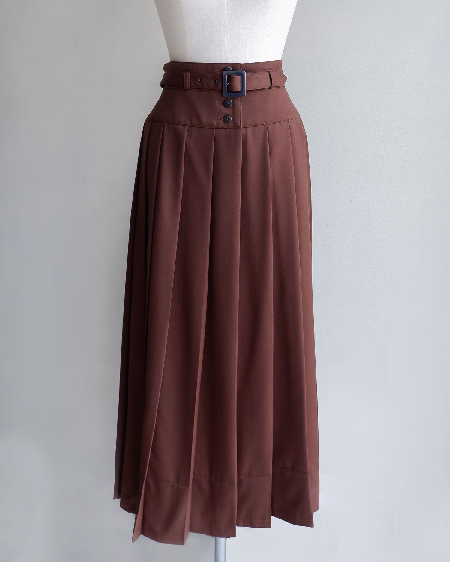 LLpleatedskirt5.jpg