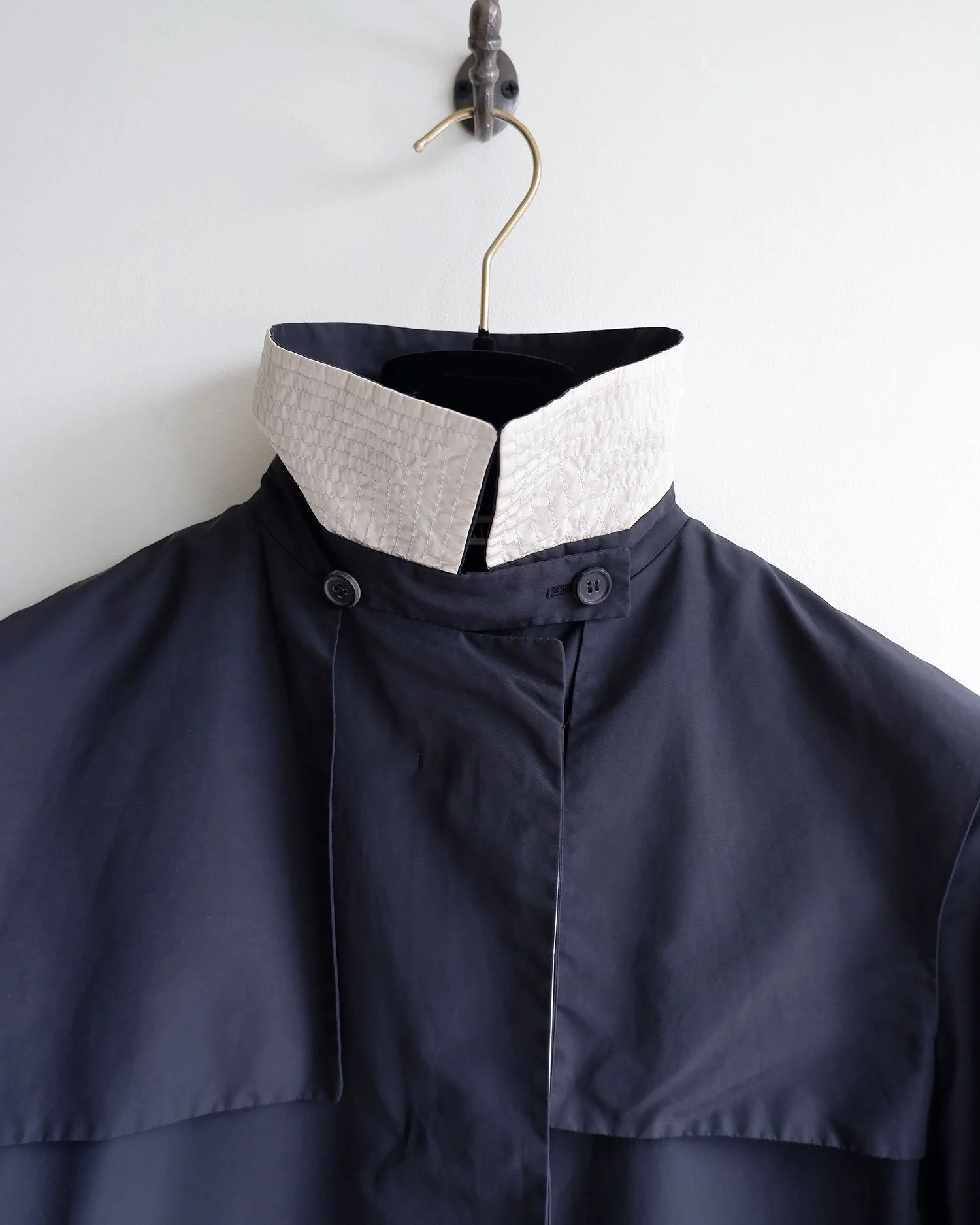 JSraincoat2.jpg