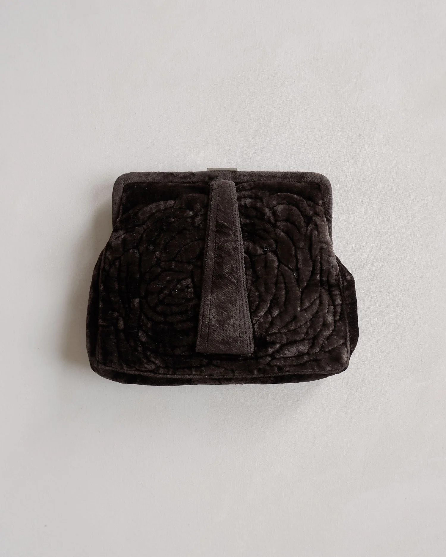 brownvelvetpurse.jpg