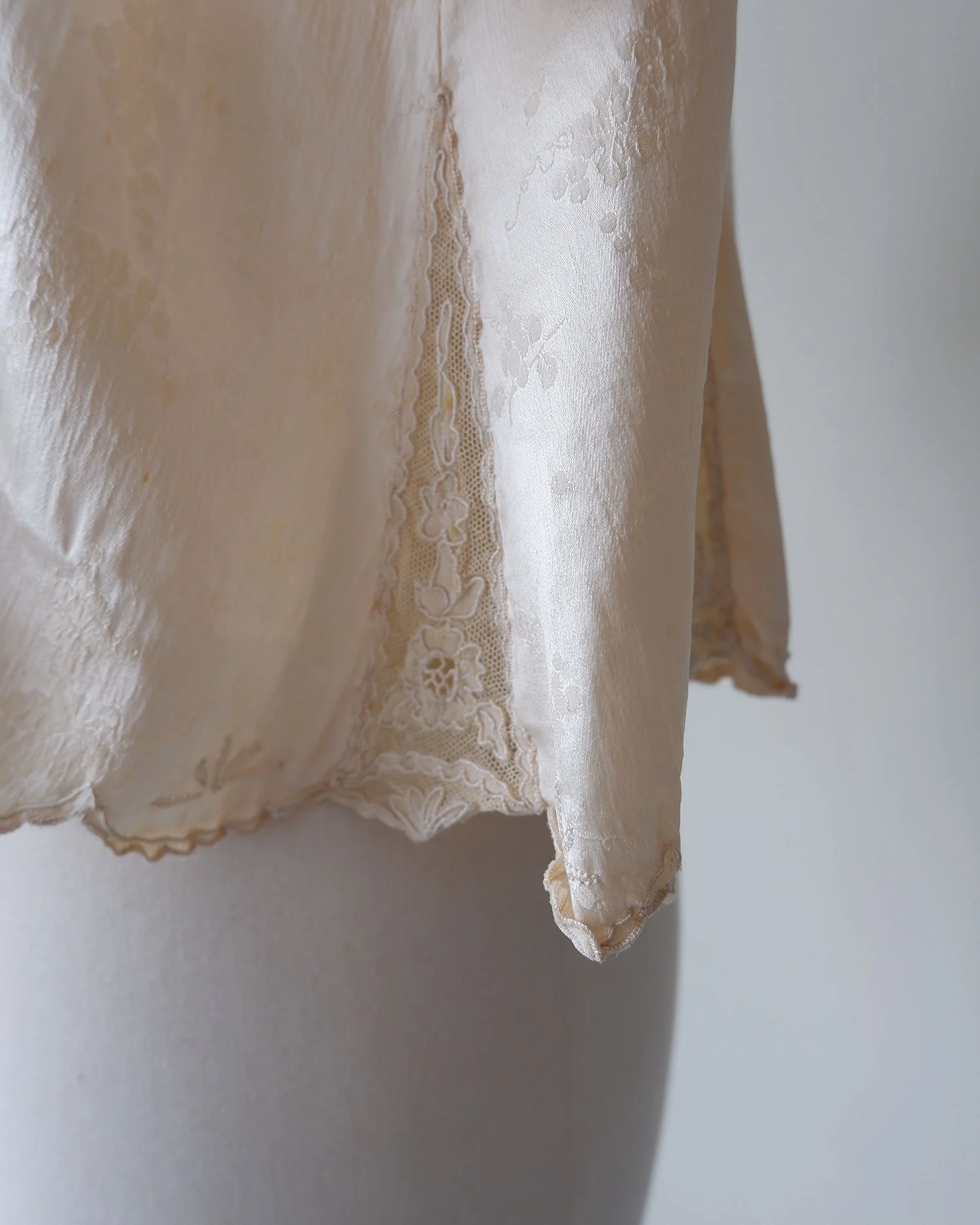 antiqueblouse4.jpg