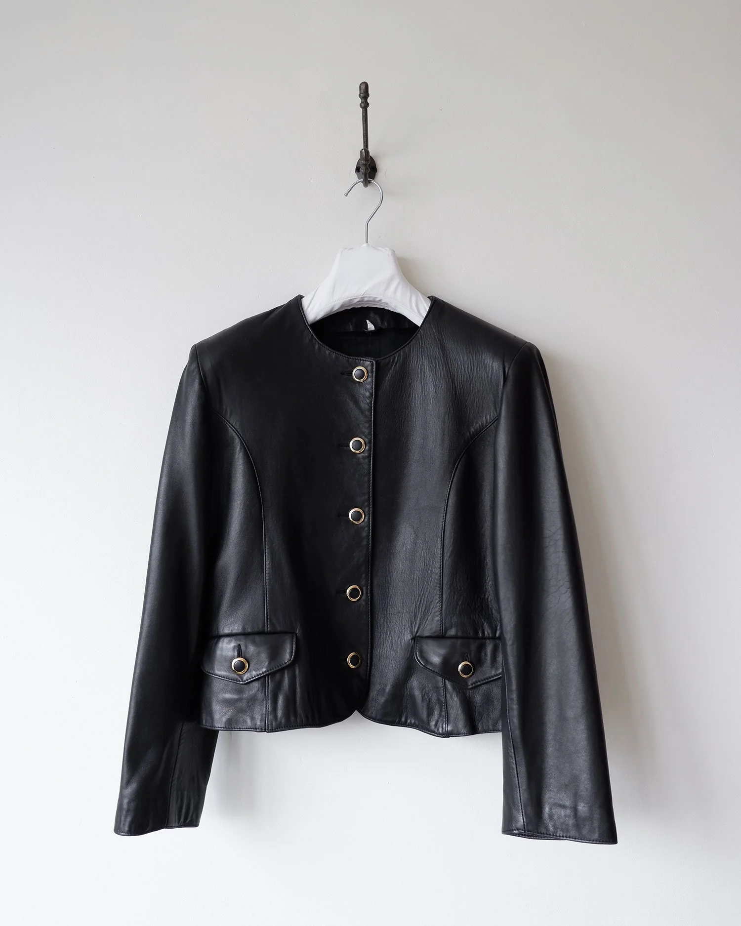 leatherjacket1.jpg